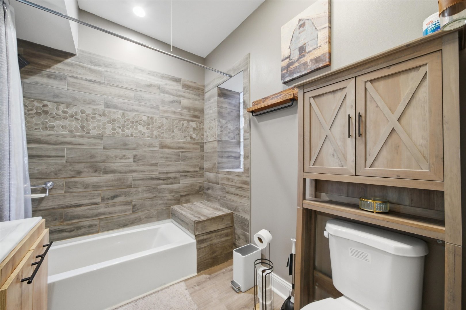 231 E 59th Street Unit: 1