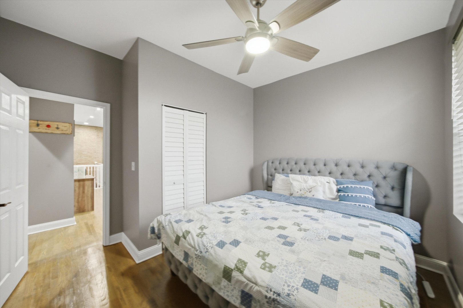231 E 59th Street Unit: 1