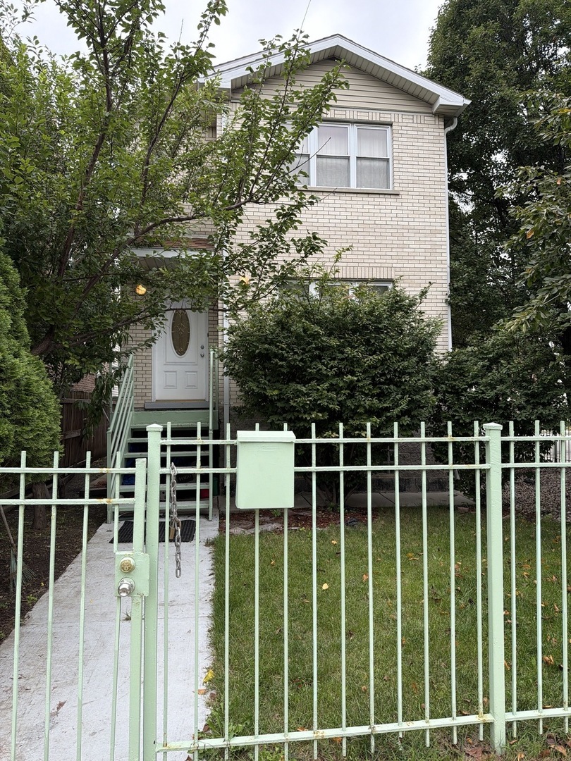 4100 W Cermak Road Unit: 1