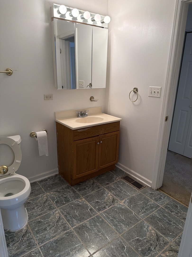 4100 W Cermak Road Unit: 1