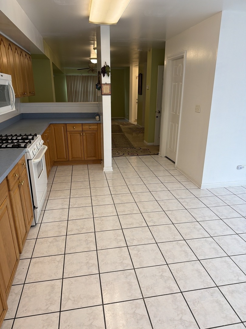 4100 W Cermak Road Unit: 1