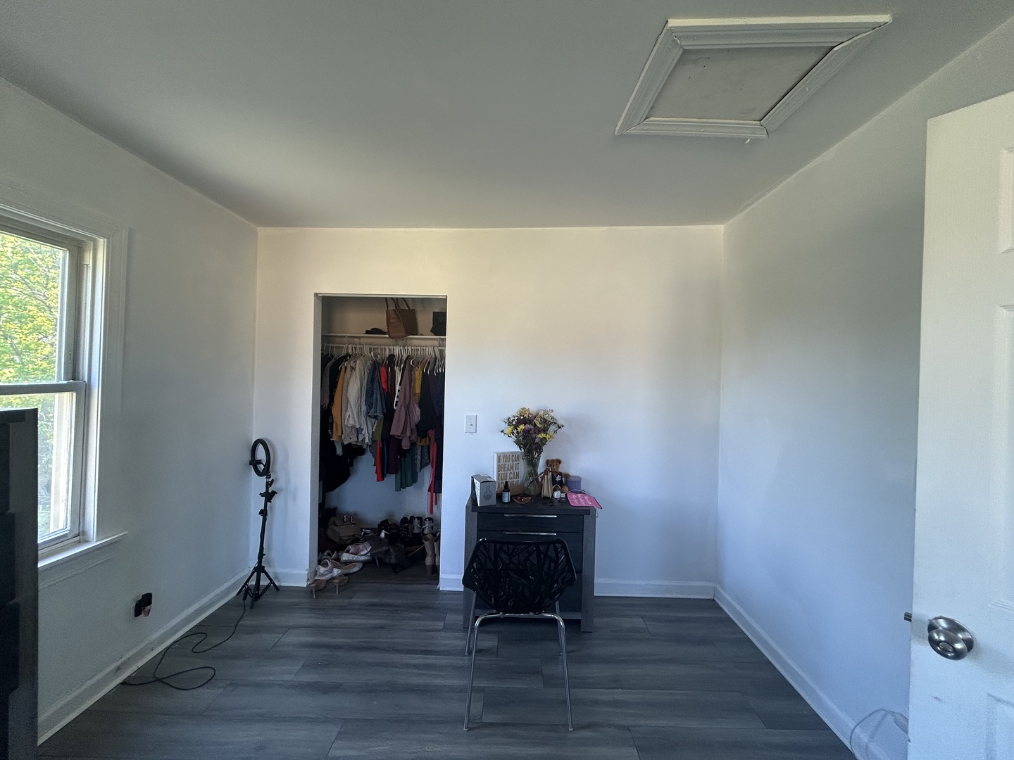 1561 E 93rd Street Unit: 2