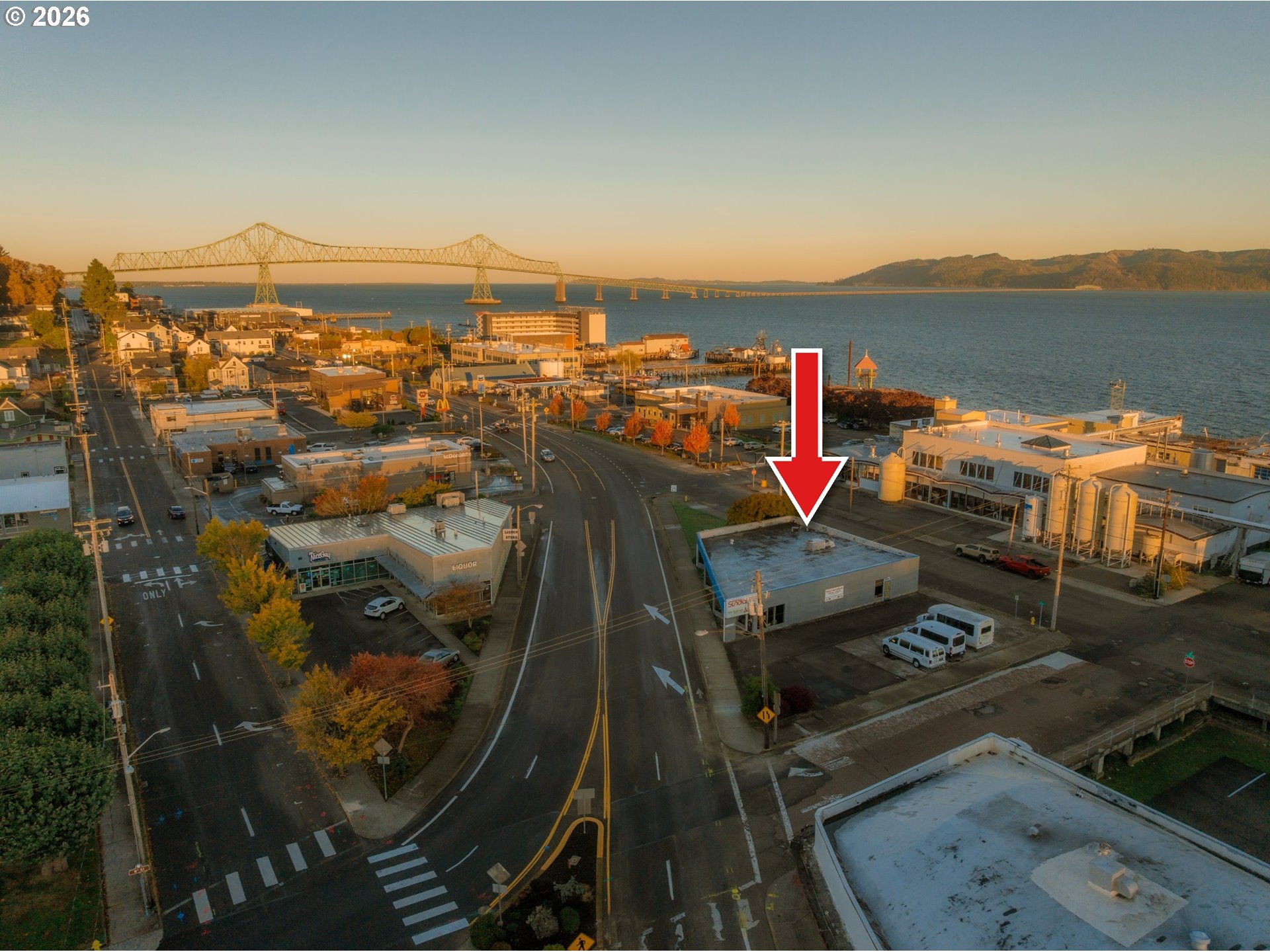 750 MARINE DR