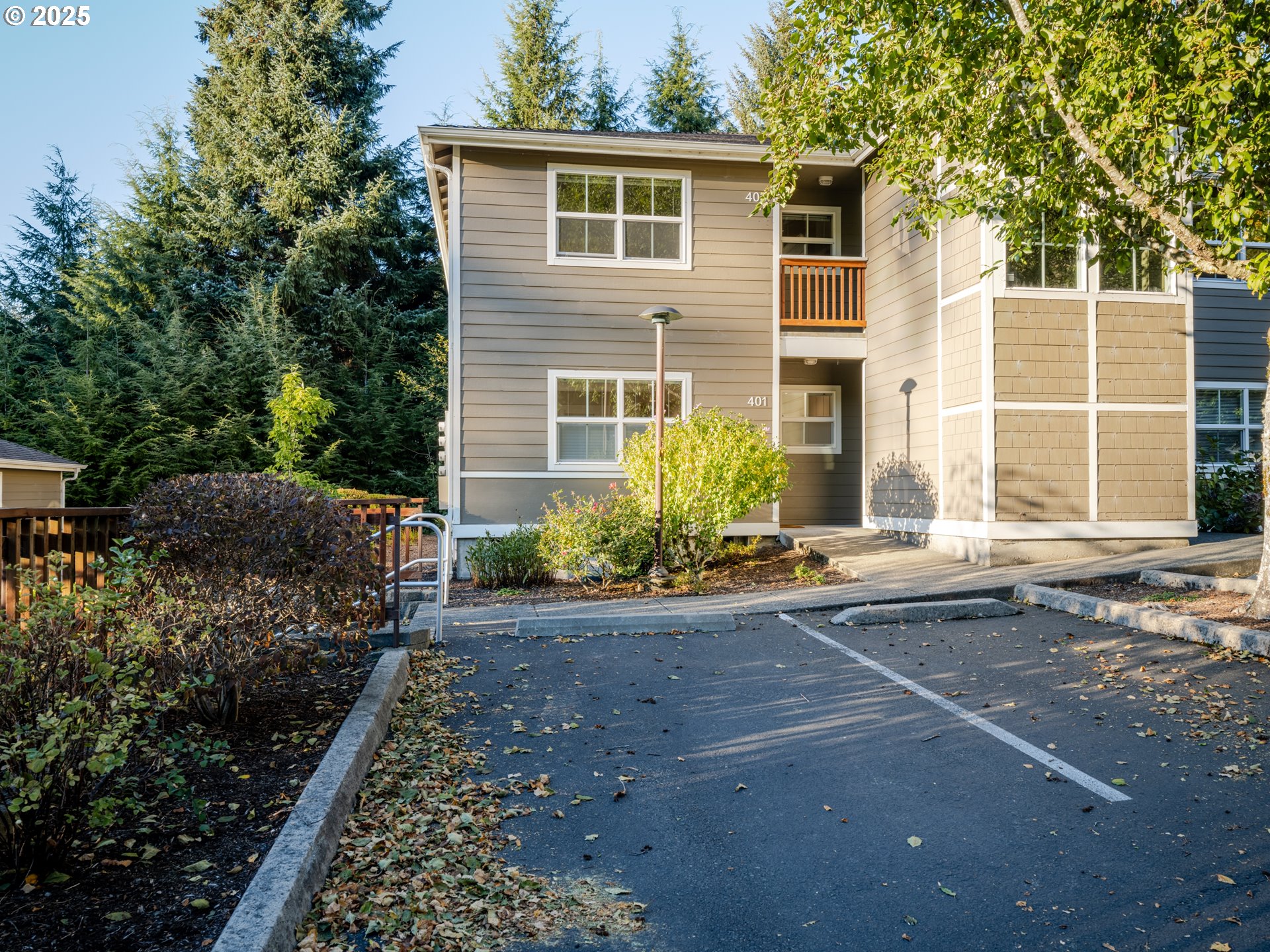 420 ELK CREEK RD 401