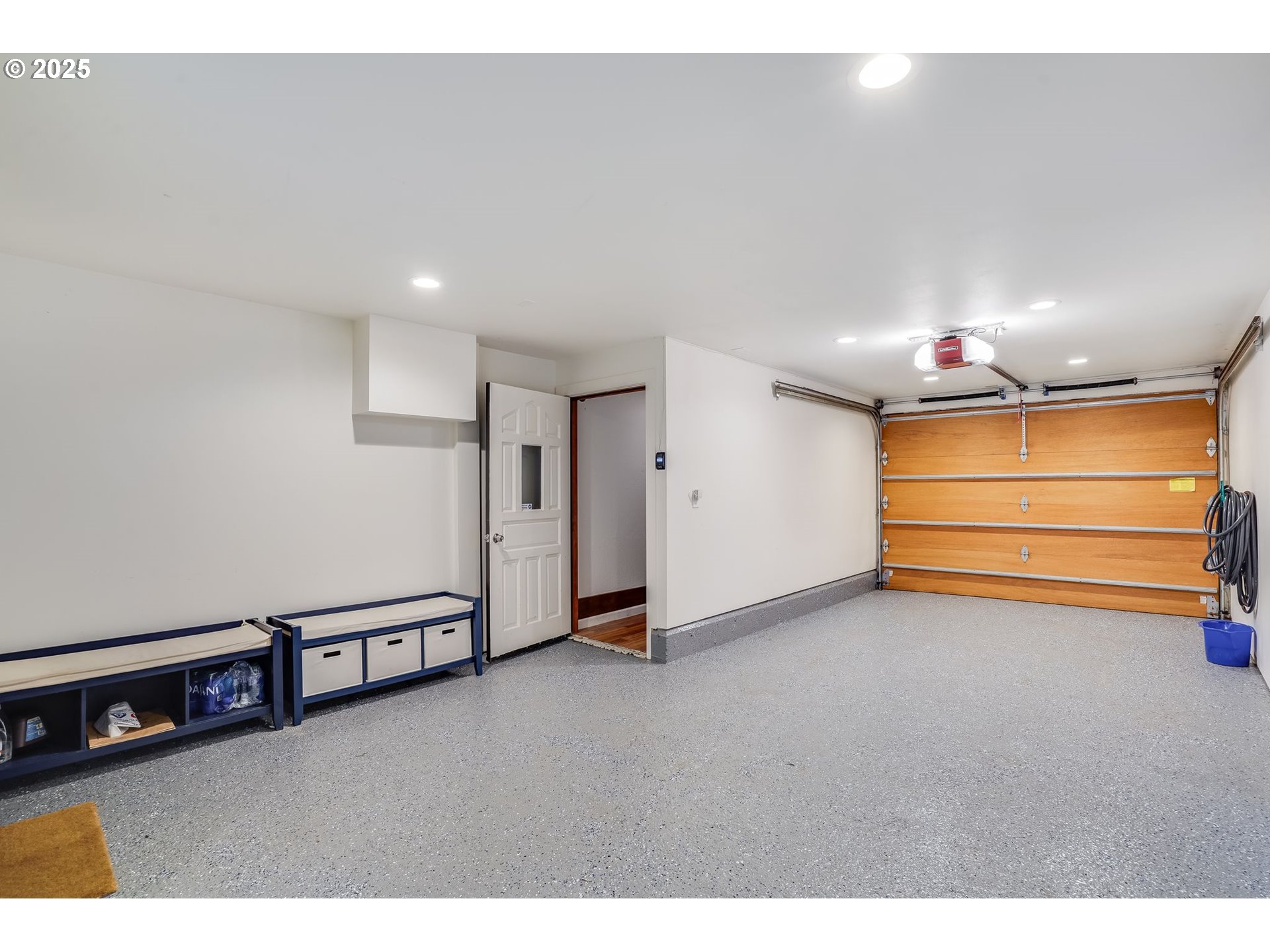172 W HARRISON ST