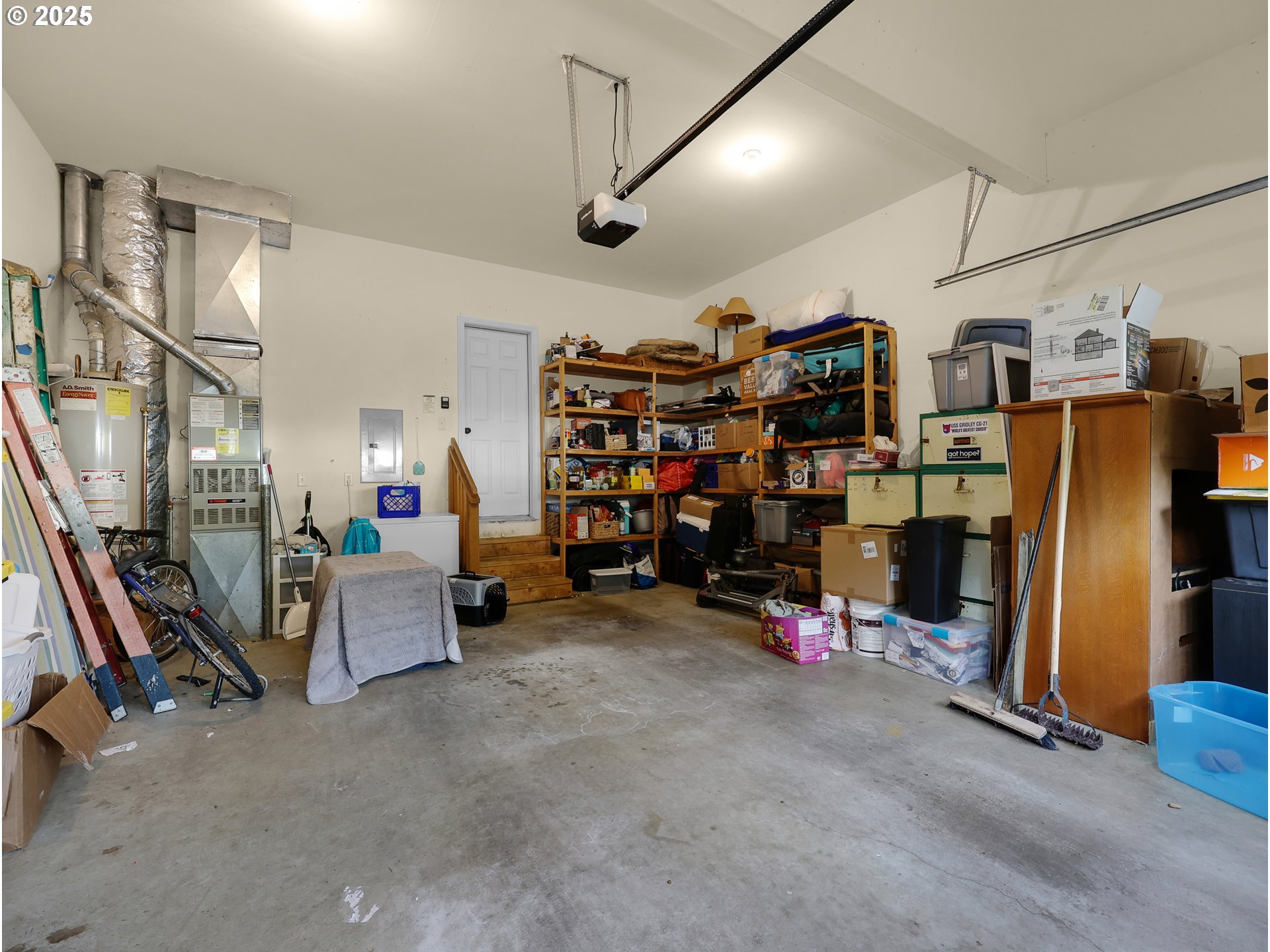 1949 HUCKLEBERRY DR