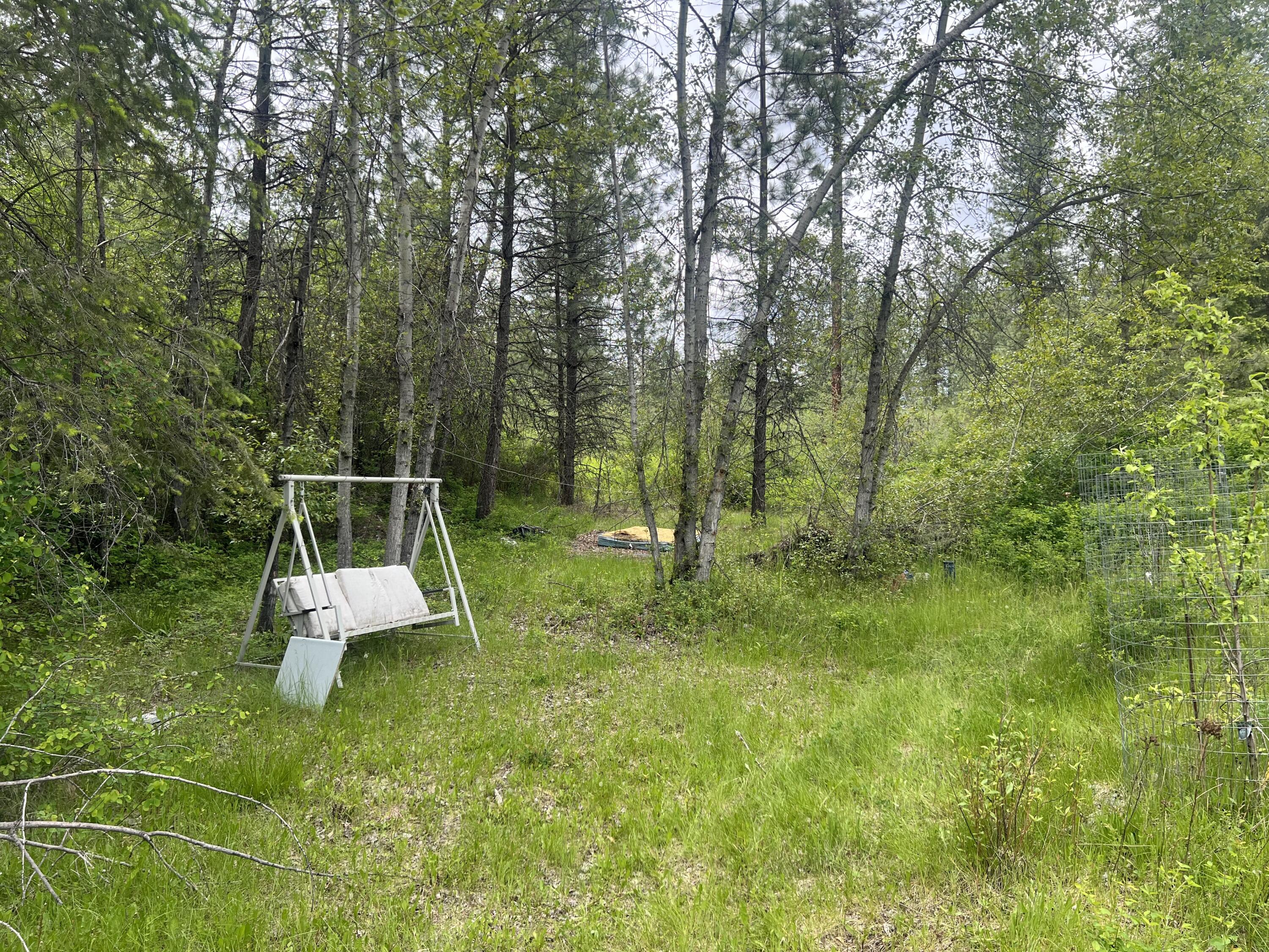 16 SPRING LOOP