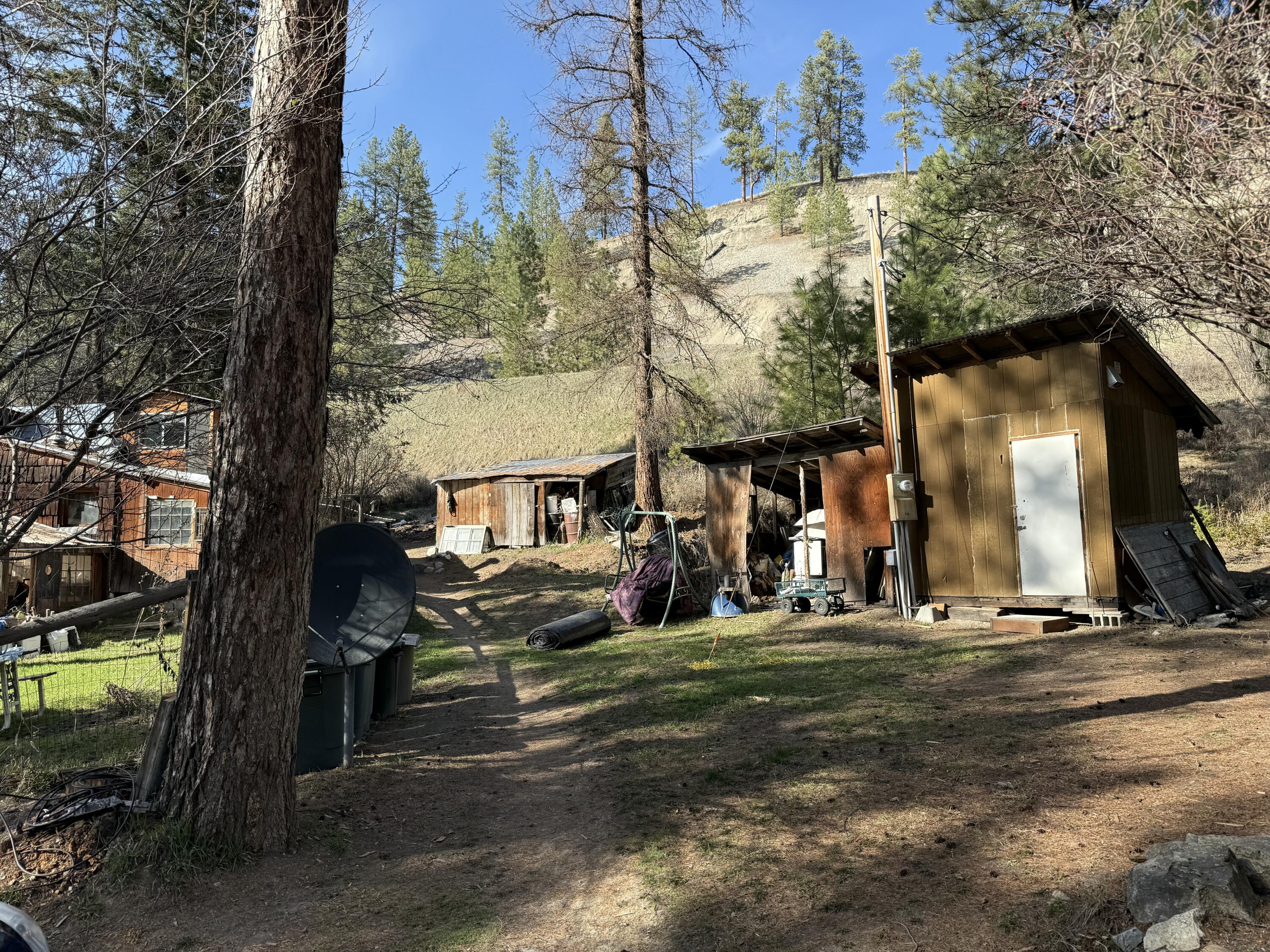 334 BOULDER CREEK RD
