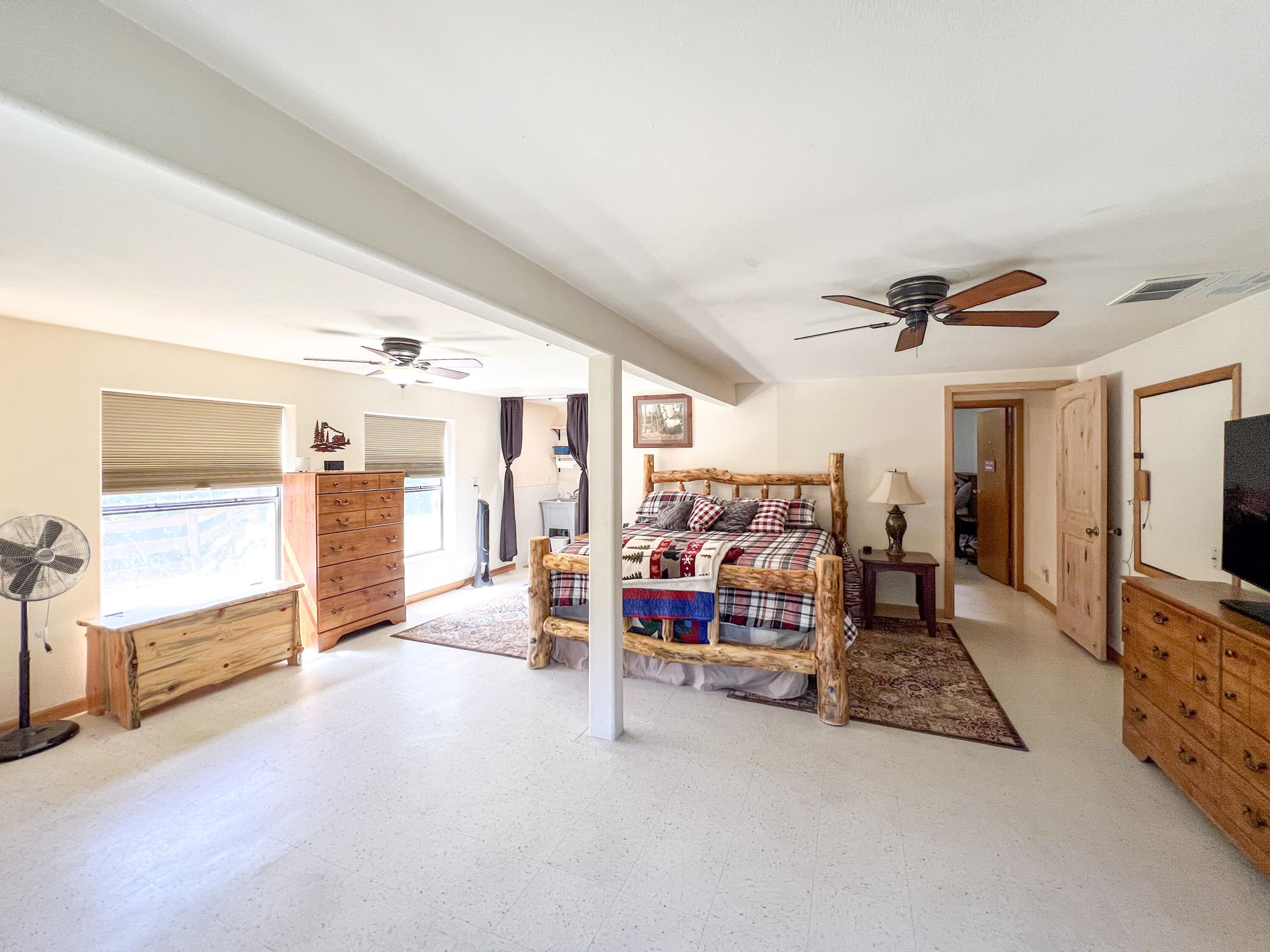 1188 RANDALL RD