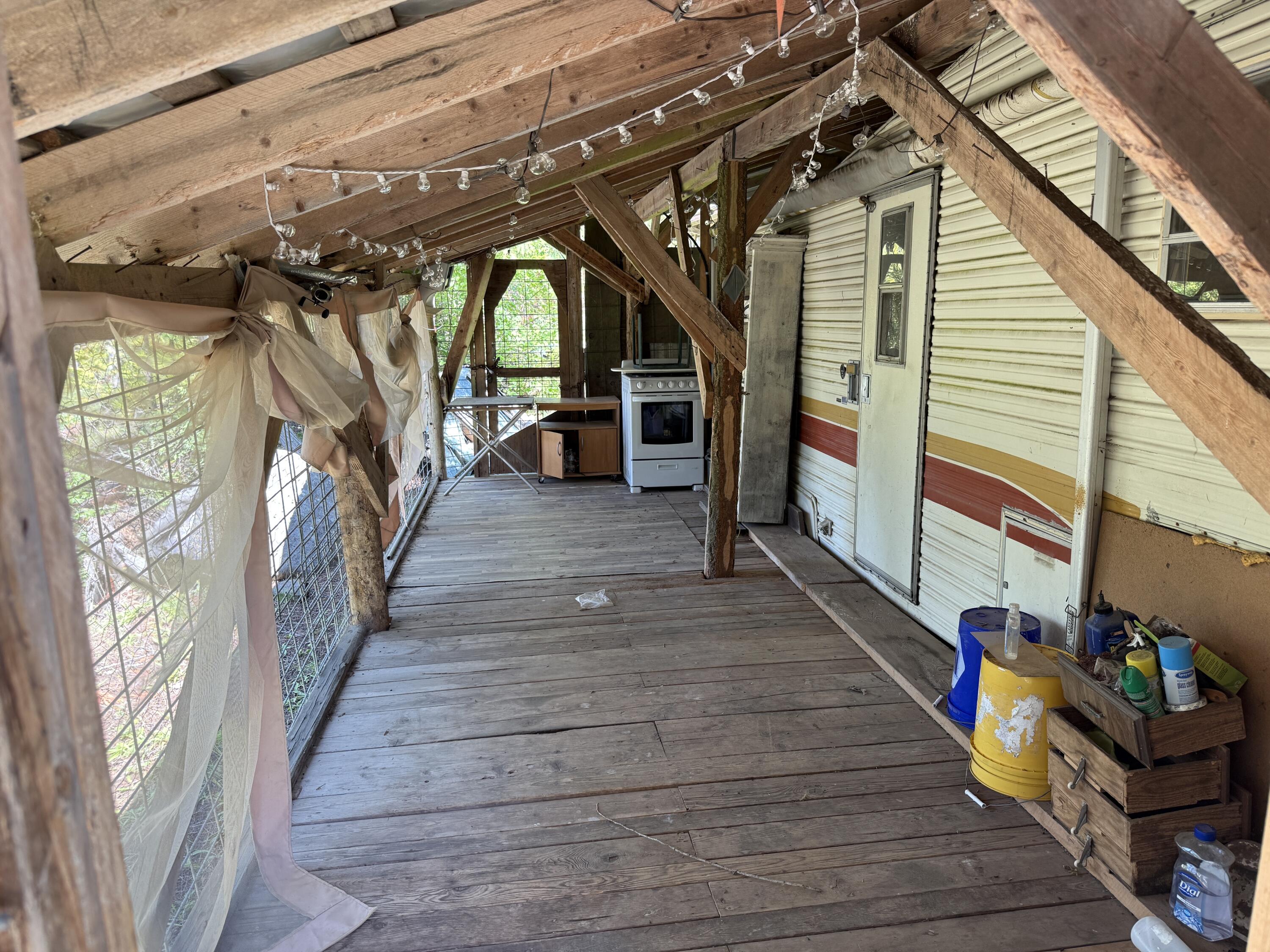 3516 DEEP LAKE BOUNDARY RD