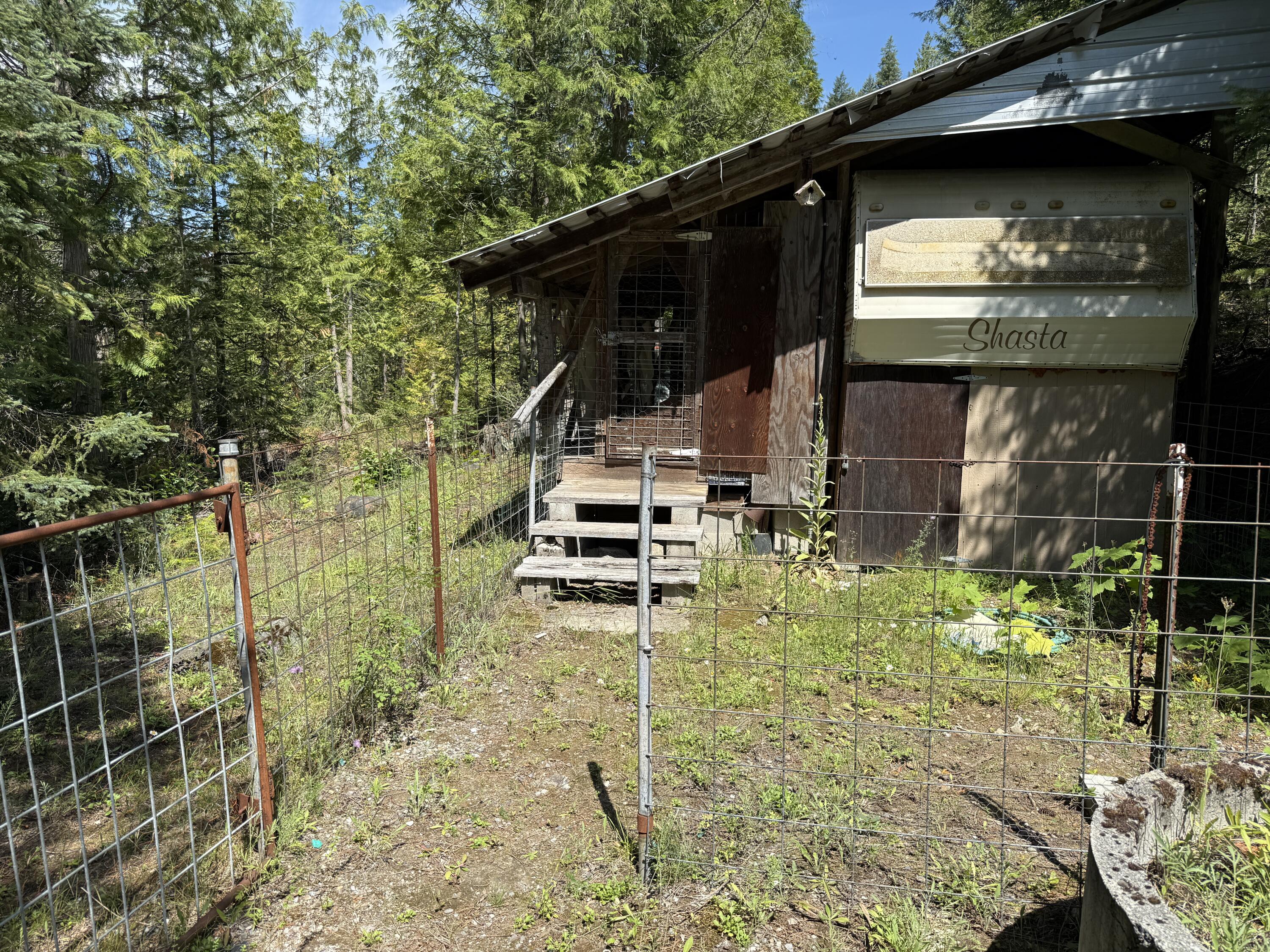 3516 DEEP LAKE BOUNDARY RD