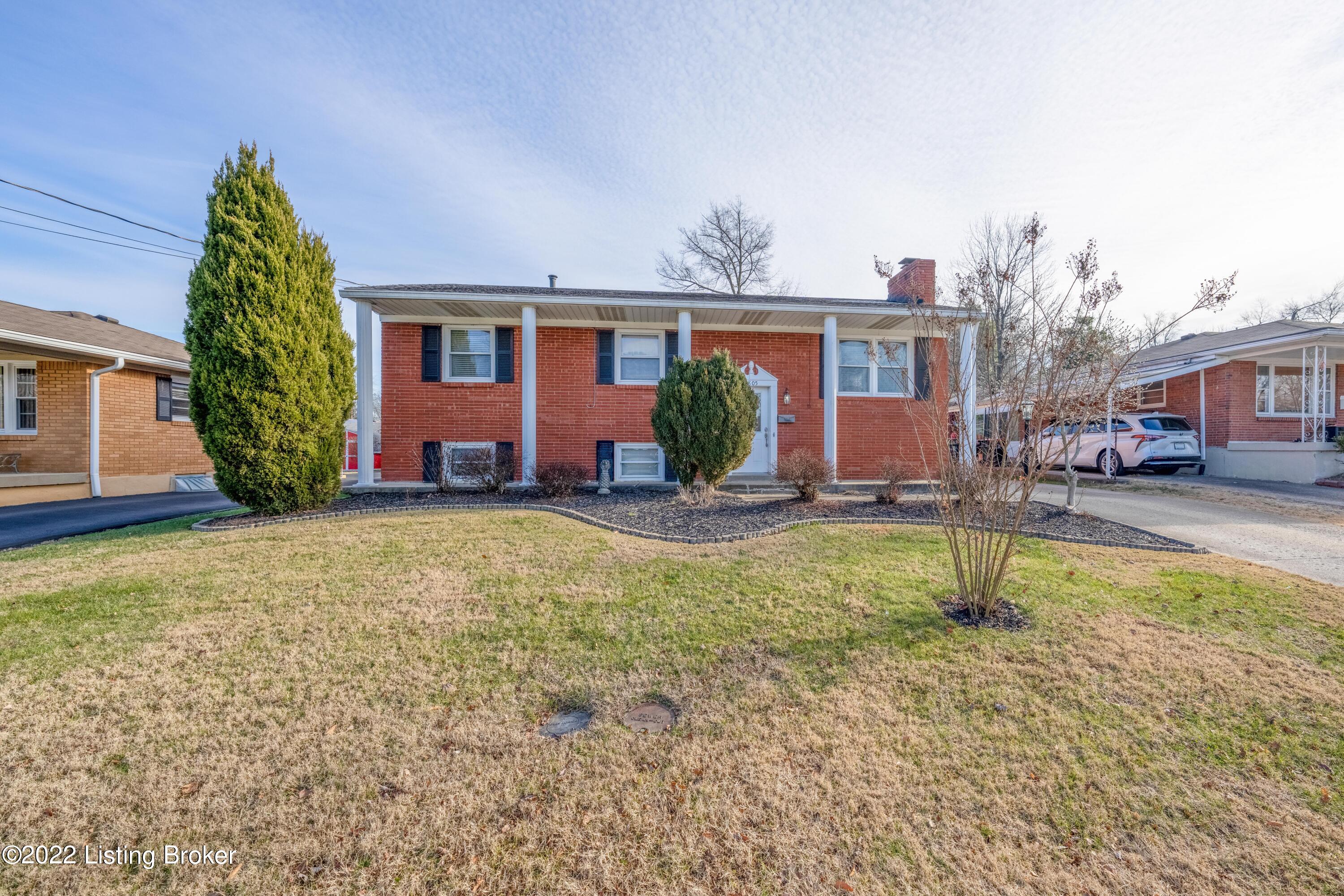 4805 Lawrie Ln
