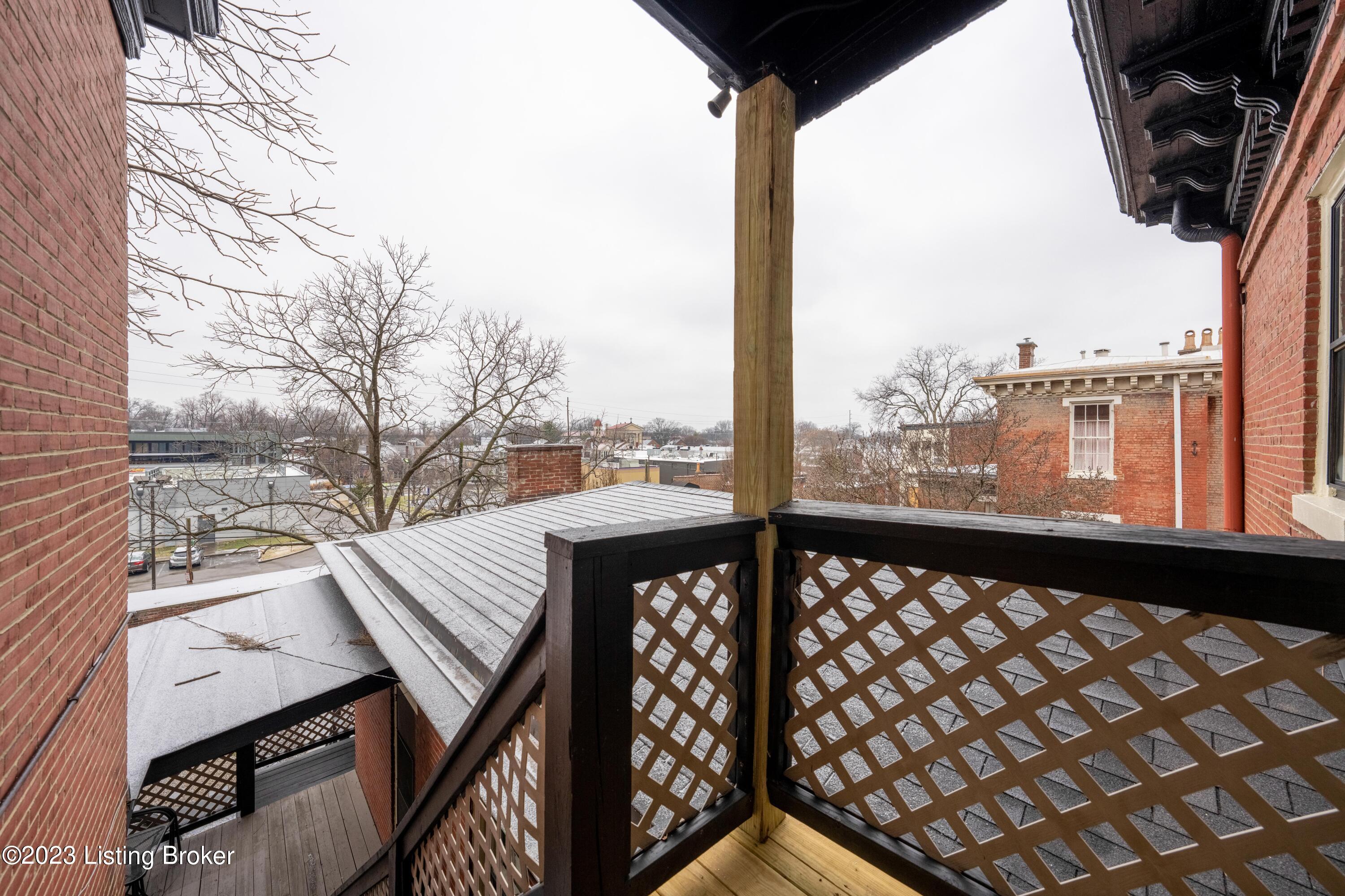 1058 Cherokee Rd, 3