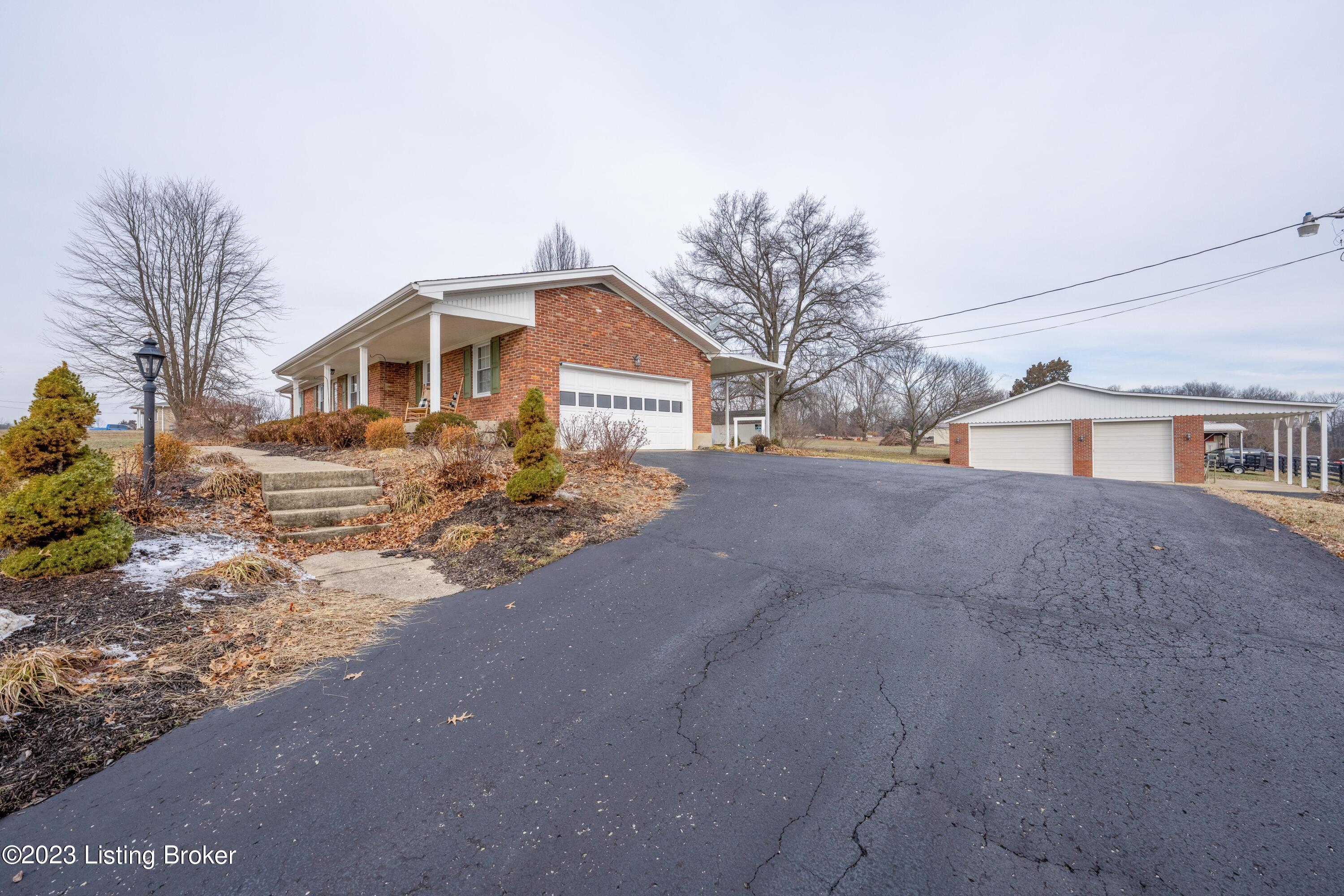 170 Waterford Rd