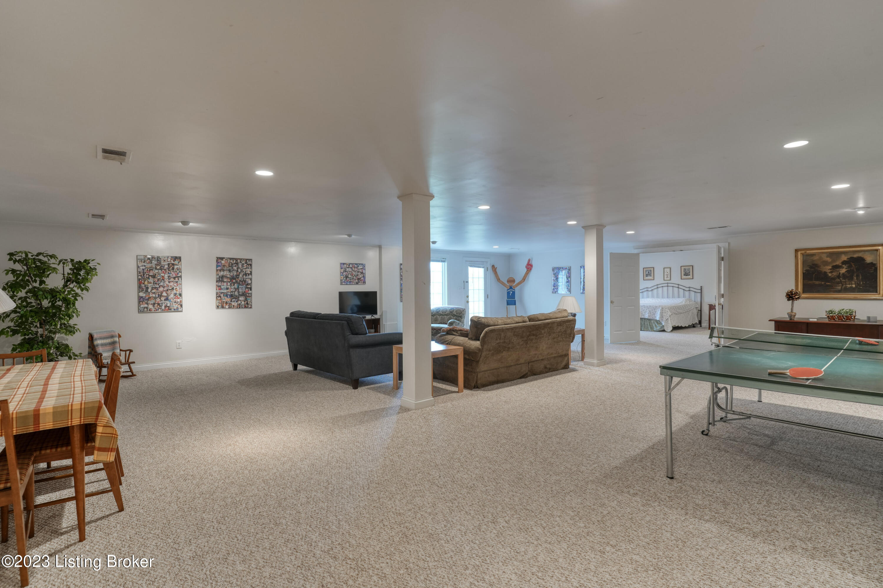 6003 Regal Springs Dr