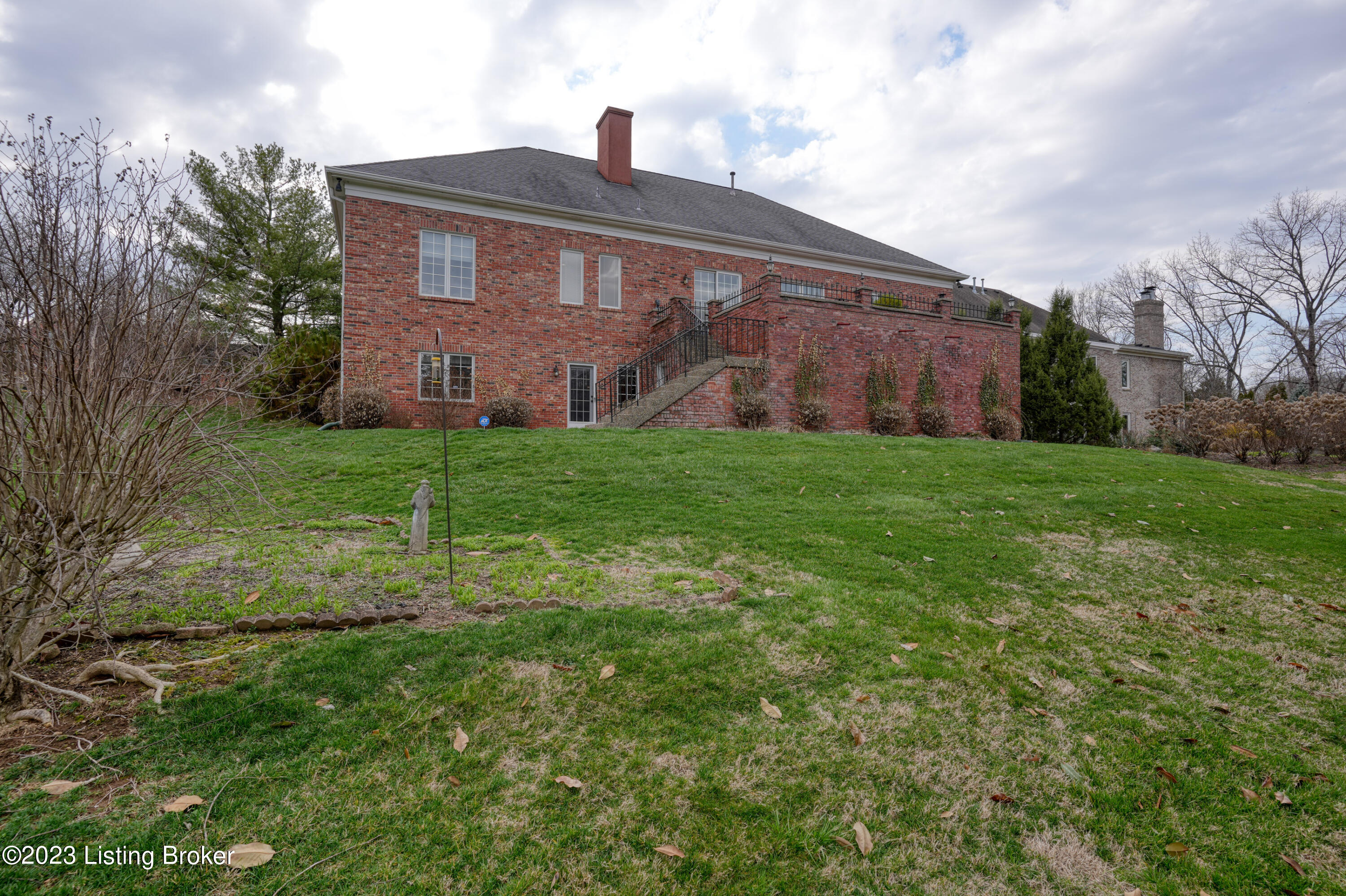 6003 Regal Springs Dr