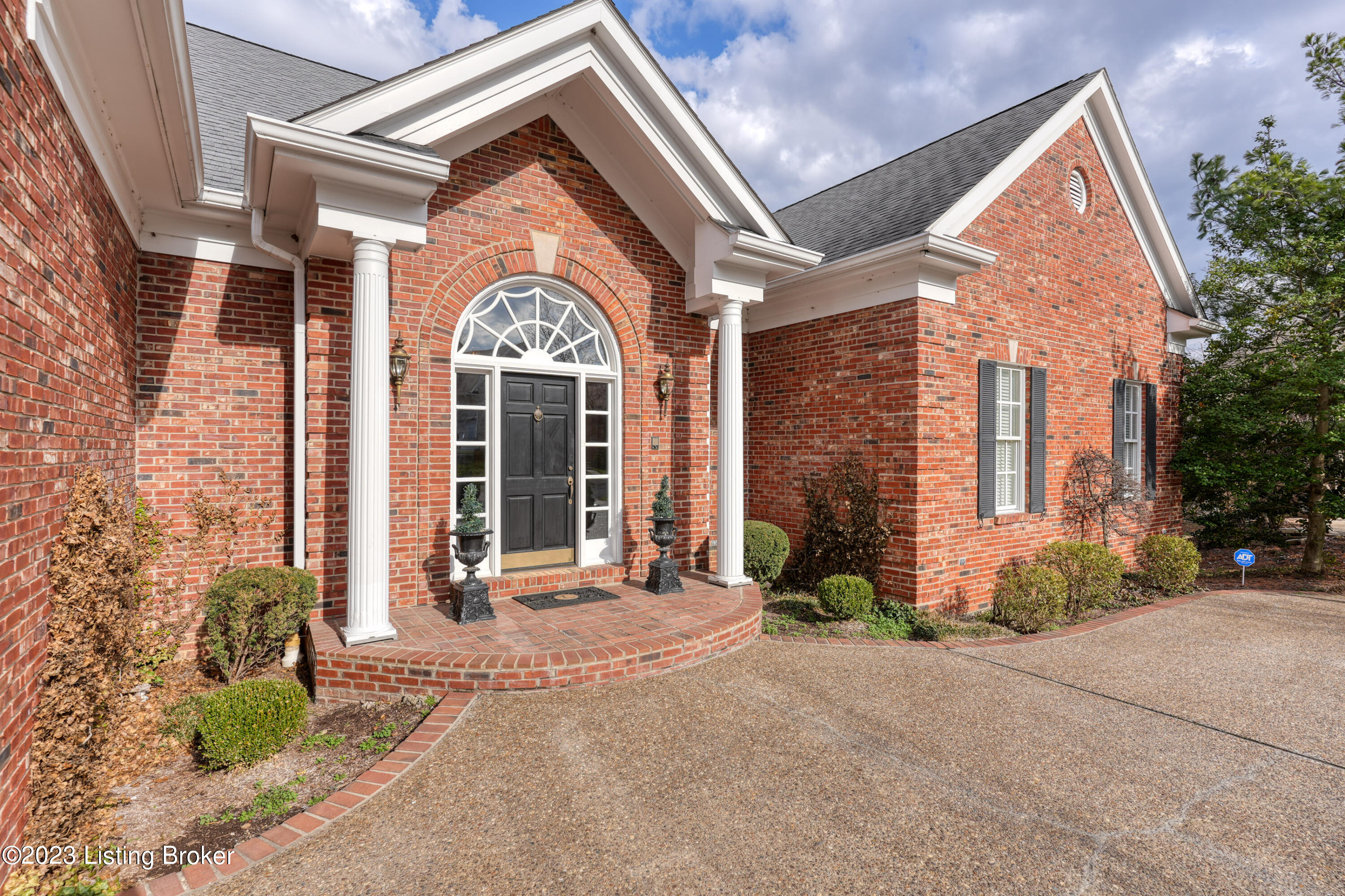 6003 Regal Springs Dr