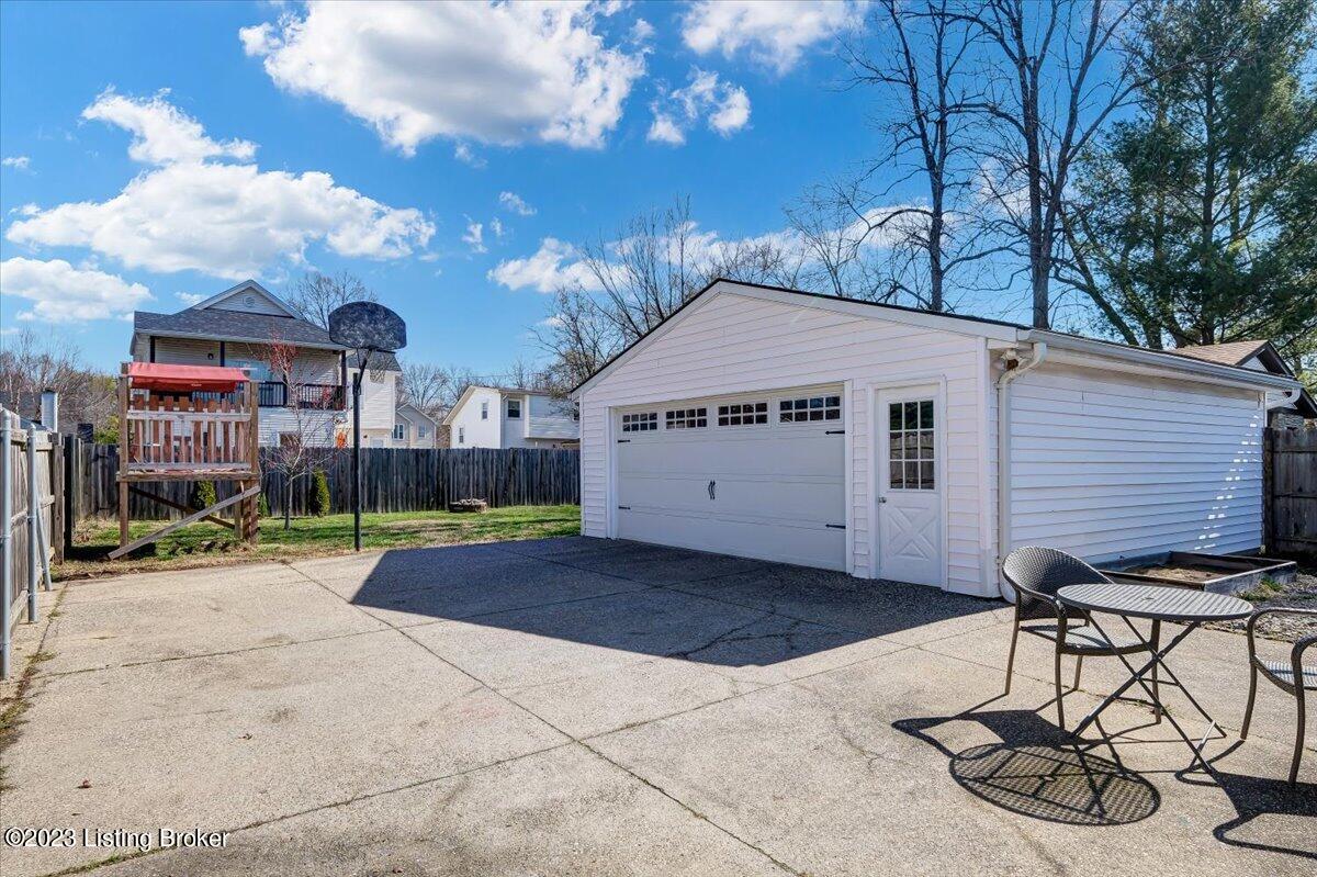 521 Fountain Ave