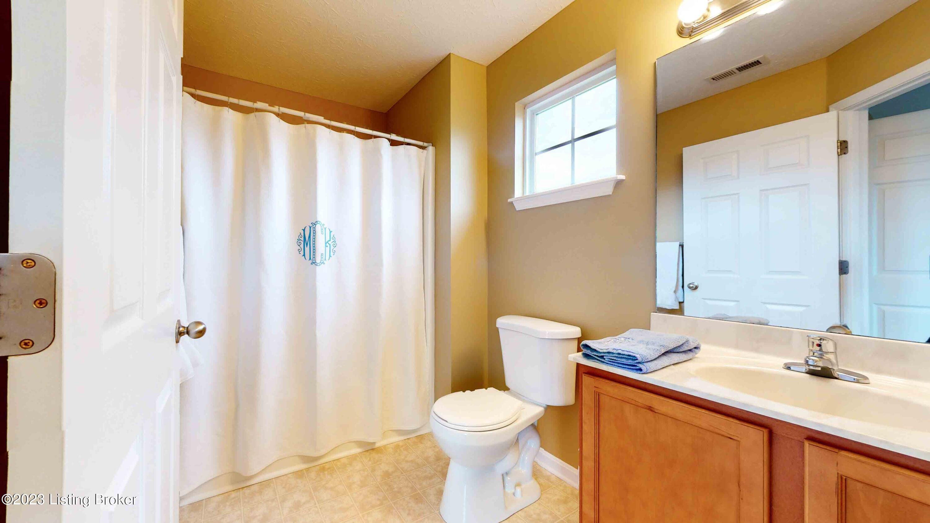 2502 Emma Katherine Ln