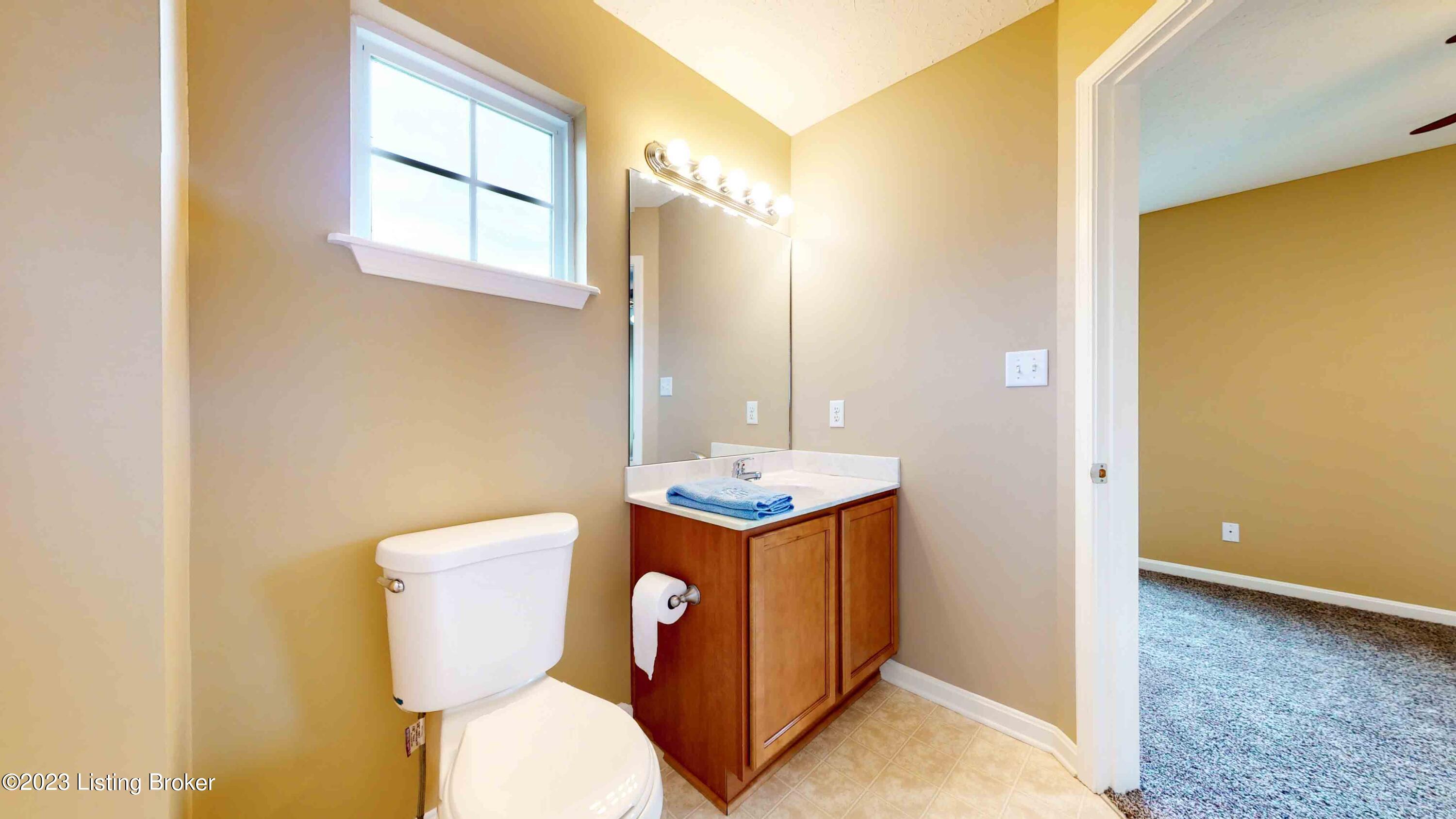 2502 Emma Katherine Ln