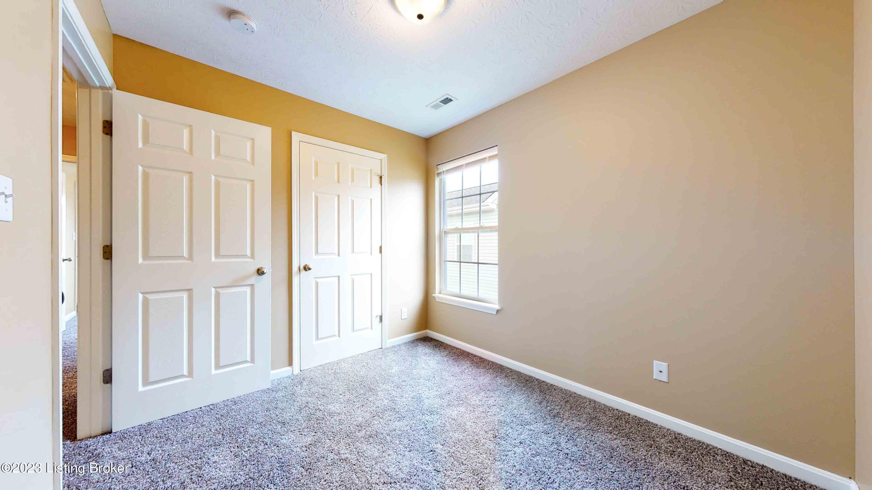 2502 Emma Katherine Ln