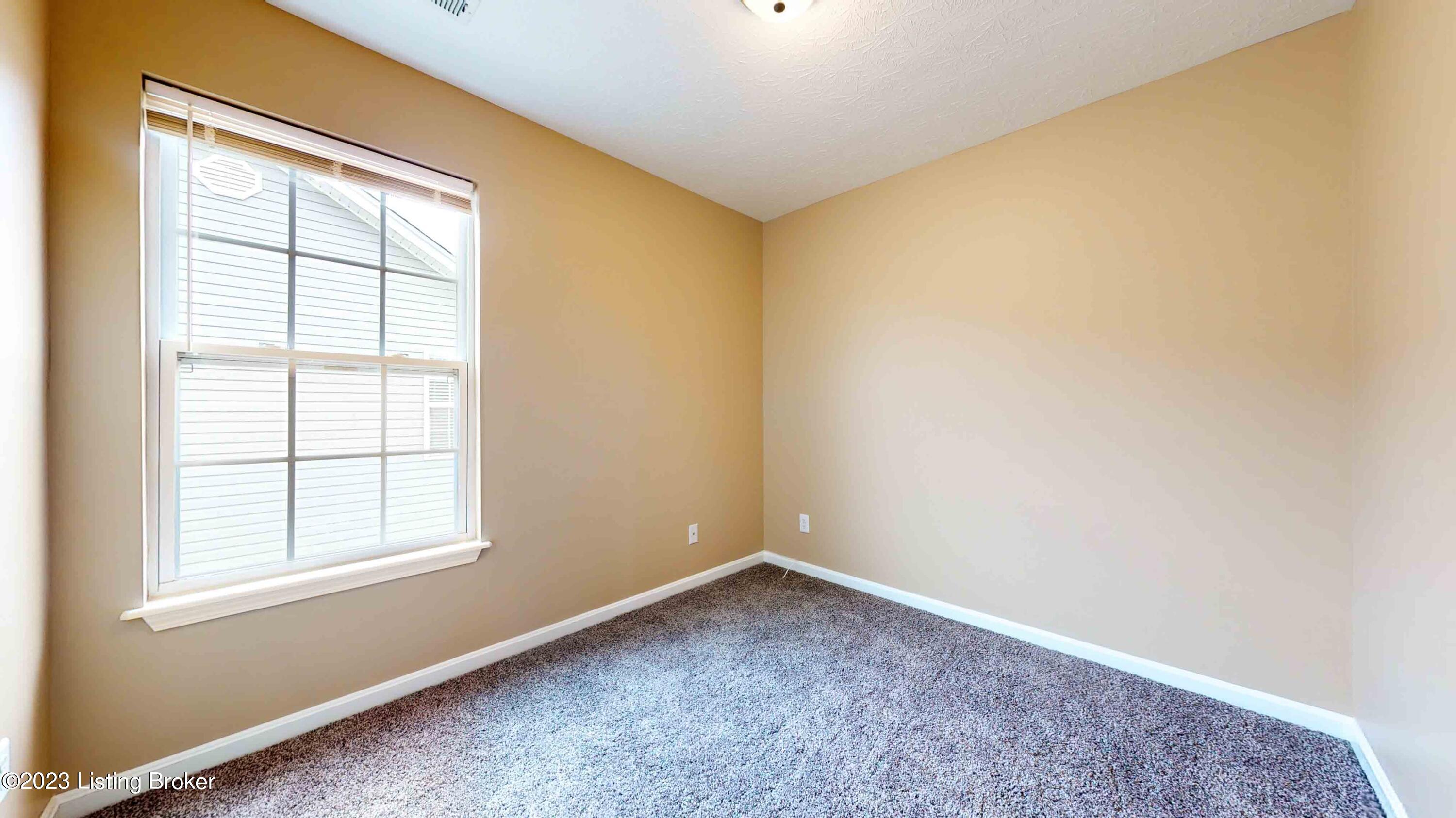 2502 Emma Katherine Ln