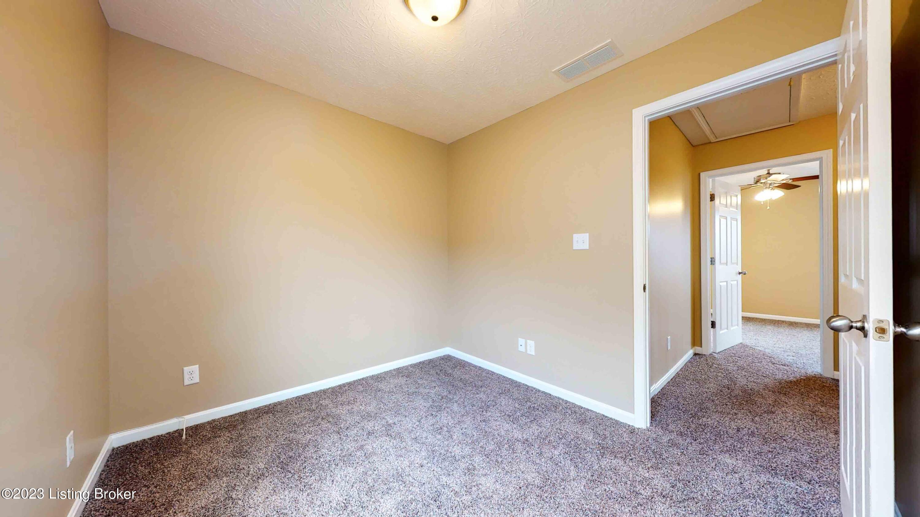 2502 Emma Katherine Ln