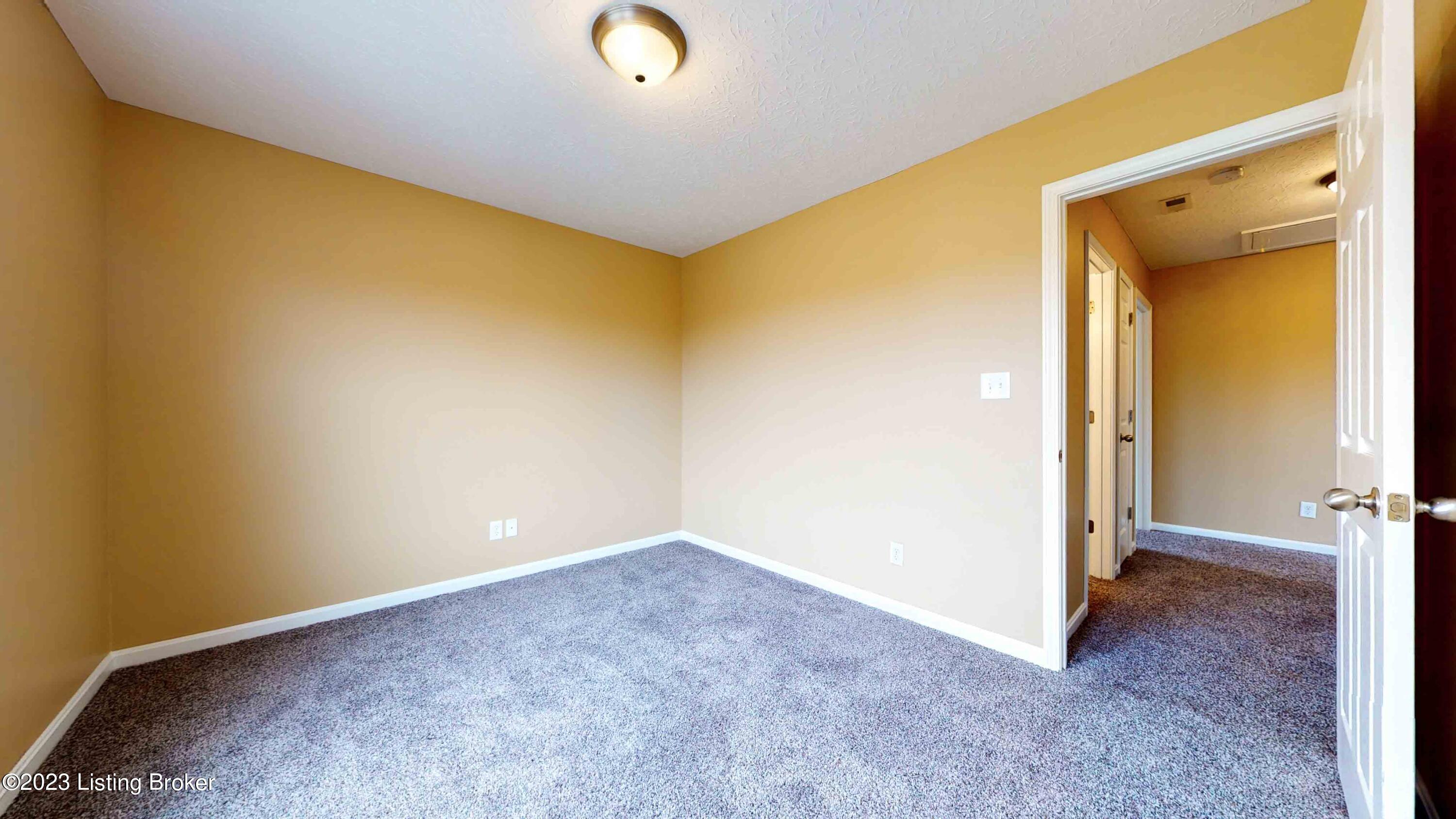 2502 Emma Katherine Ln