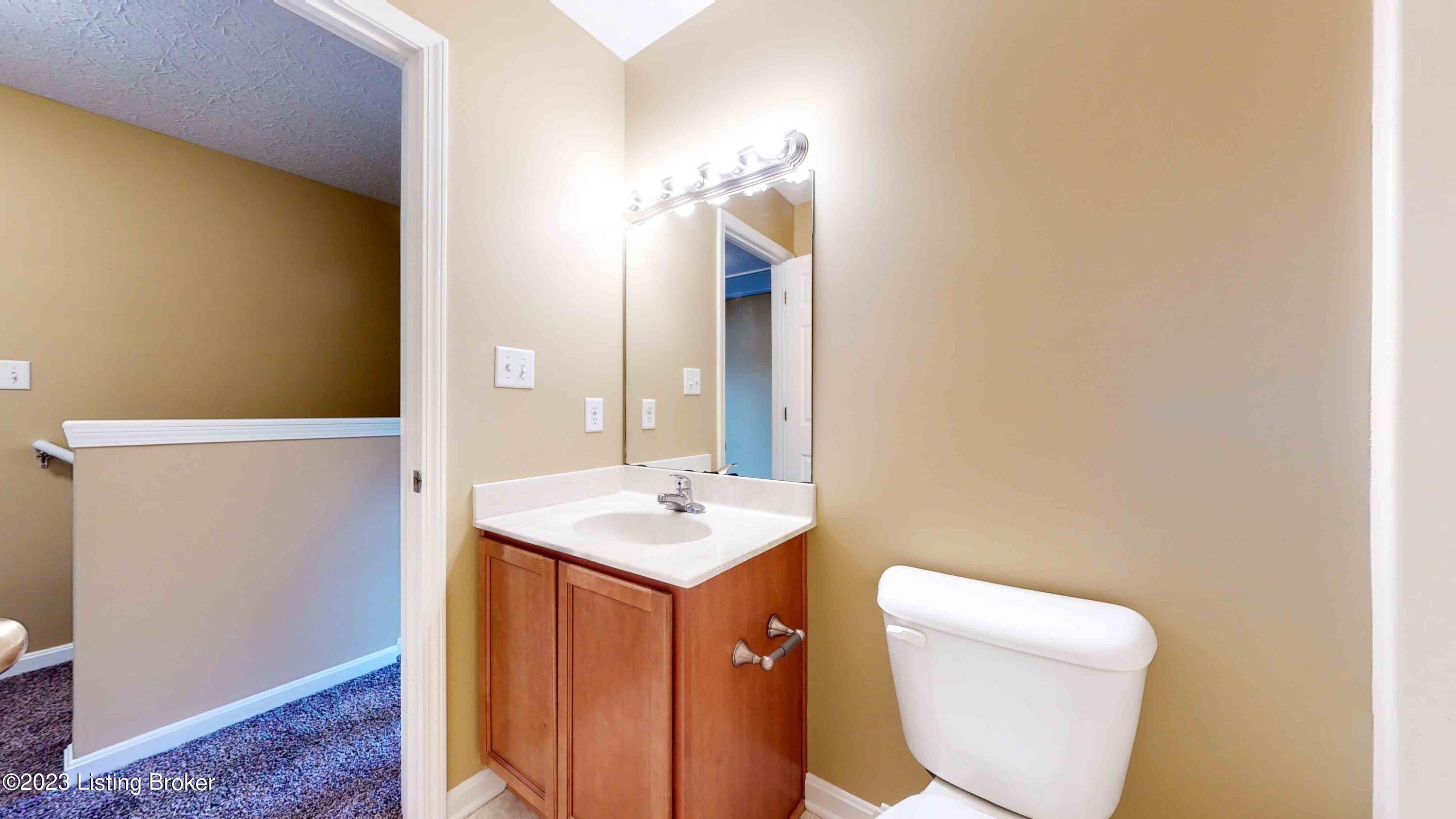 2502 Emma Katherine Ln