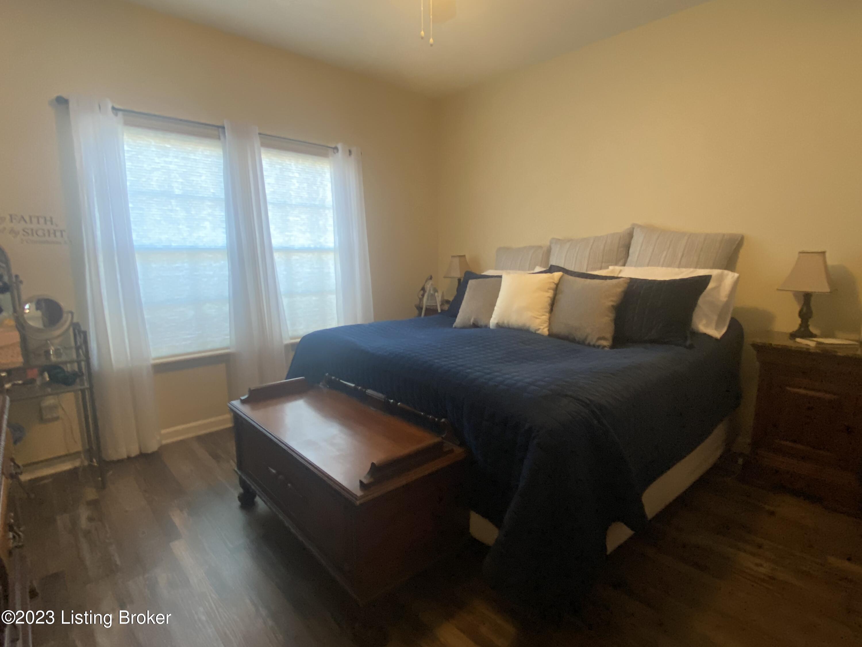 10017 Vista Springs Way