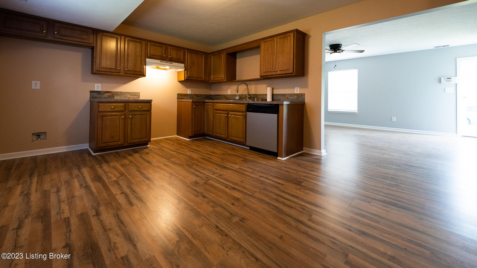 4804 Red Fern Rd