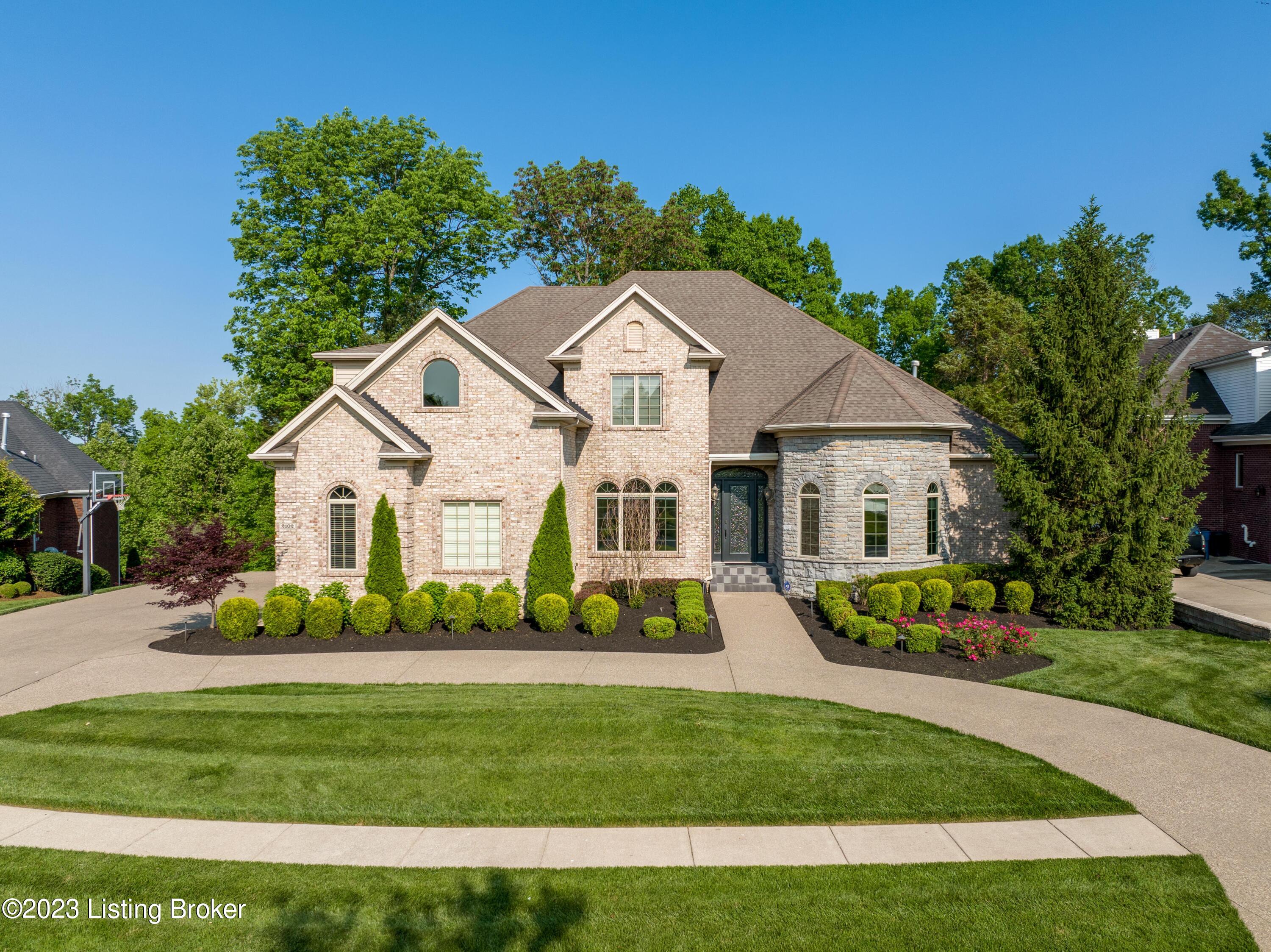 2102 Highland Springs Pl