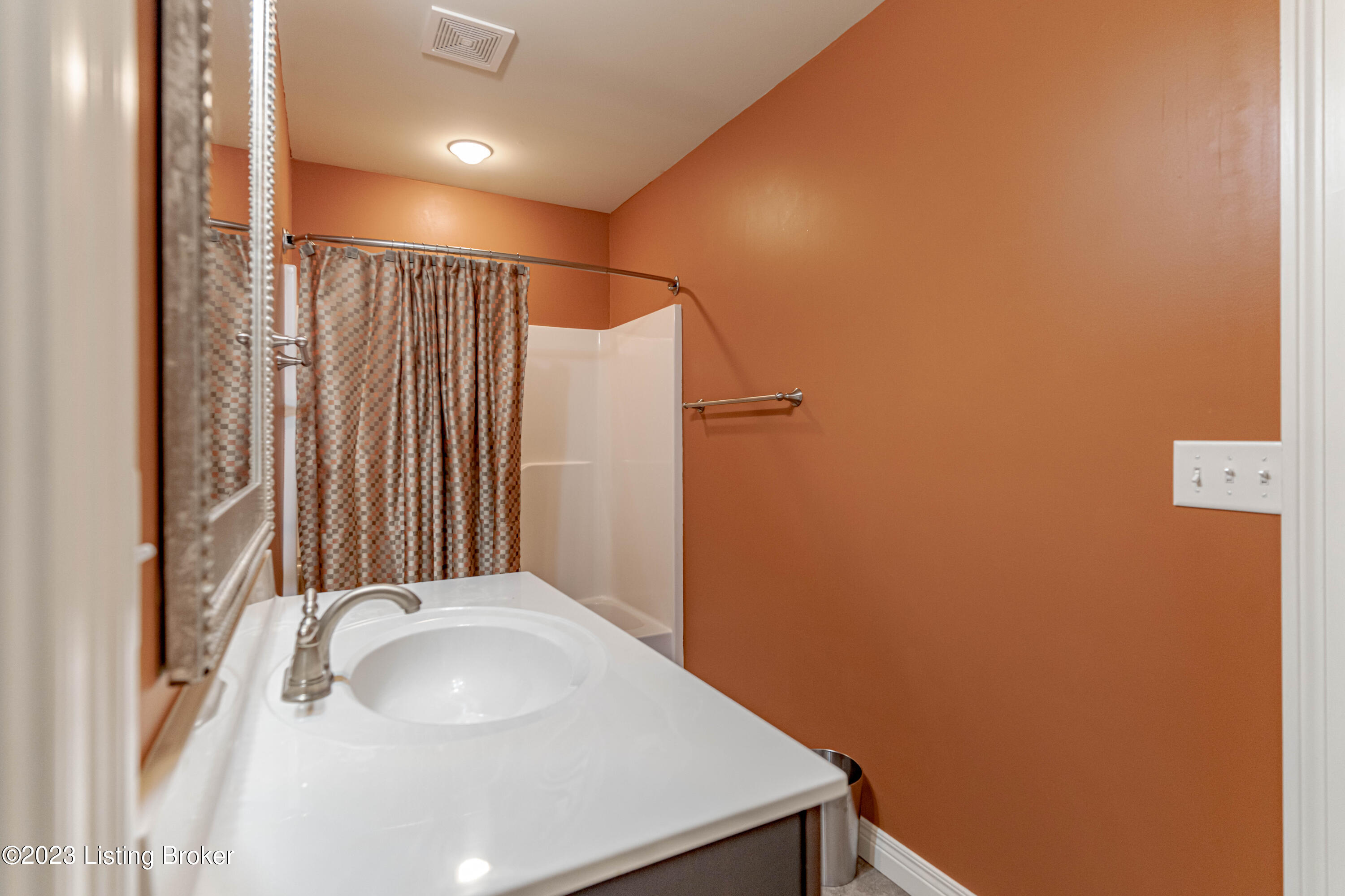 11612 Expedition Trail