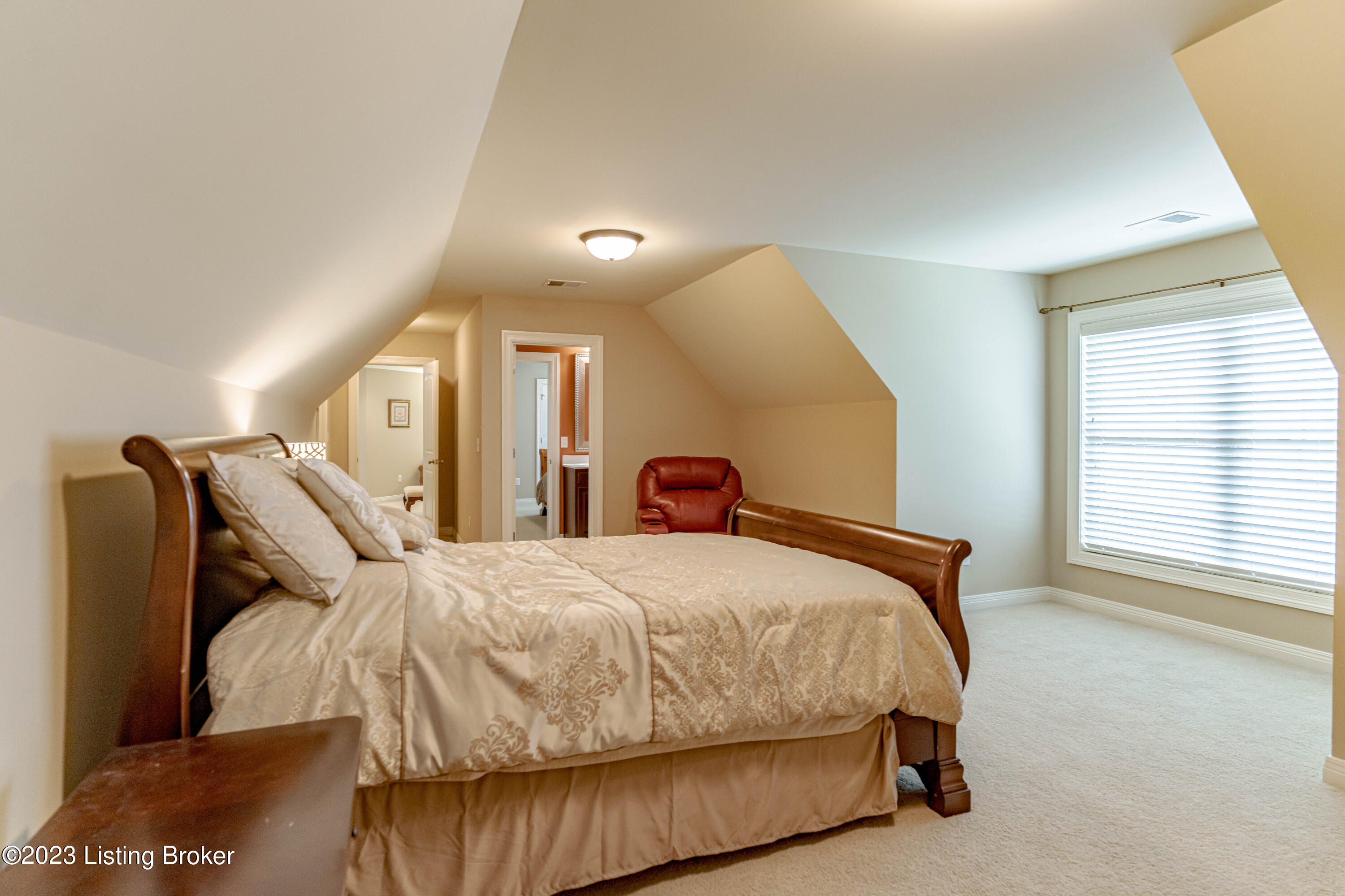 11612 Expedition Trail