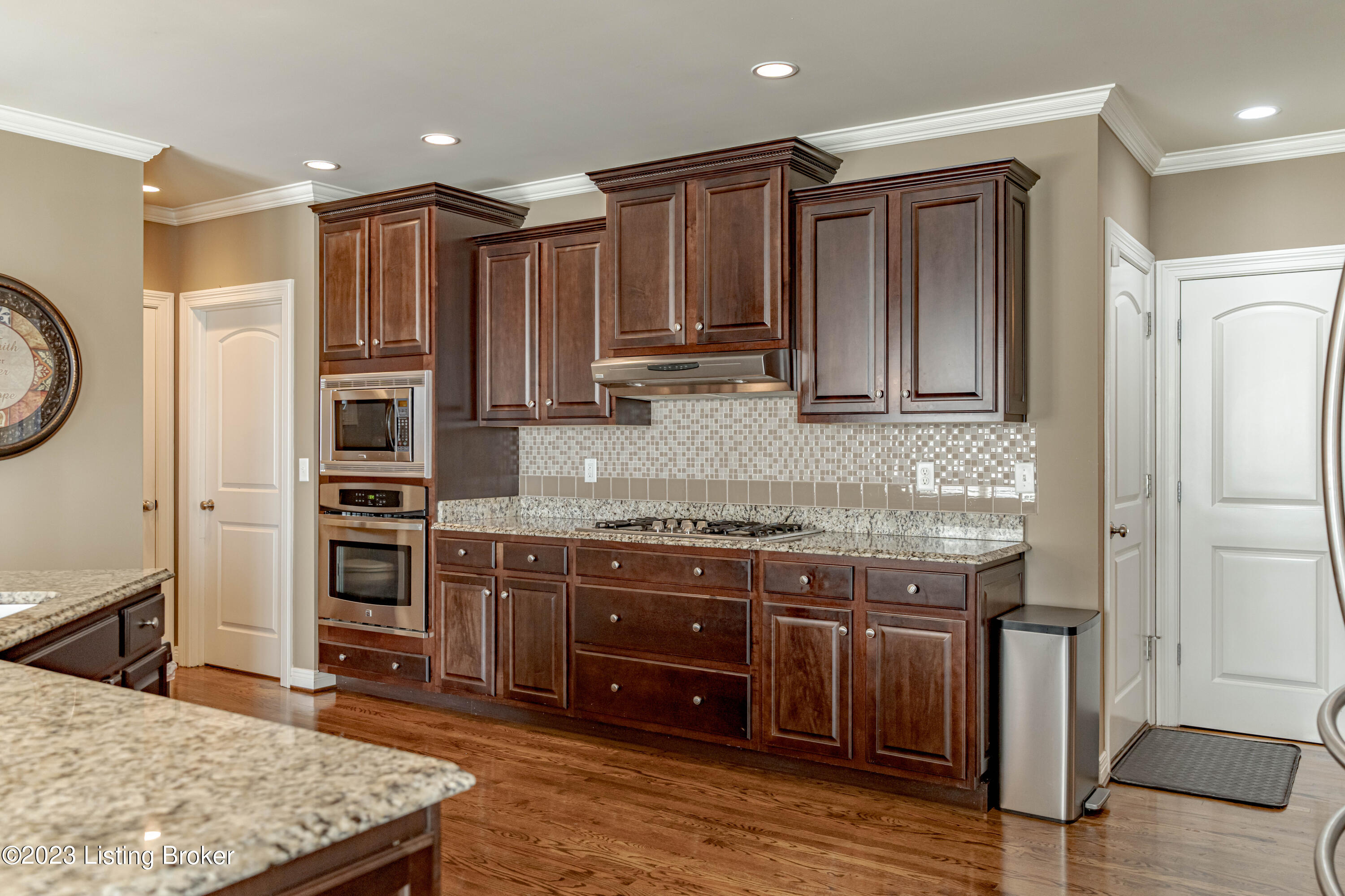 11612 Expedition Trail