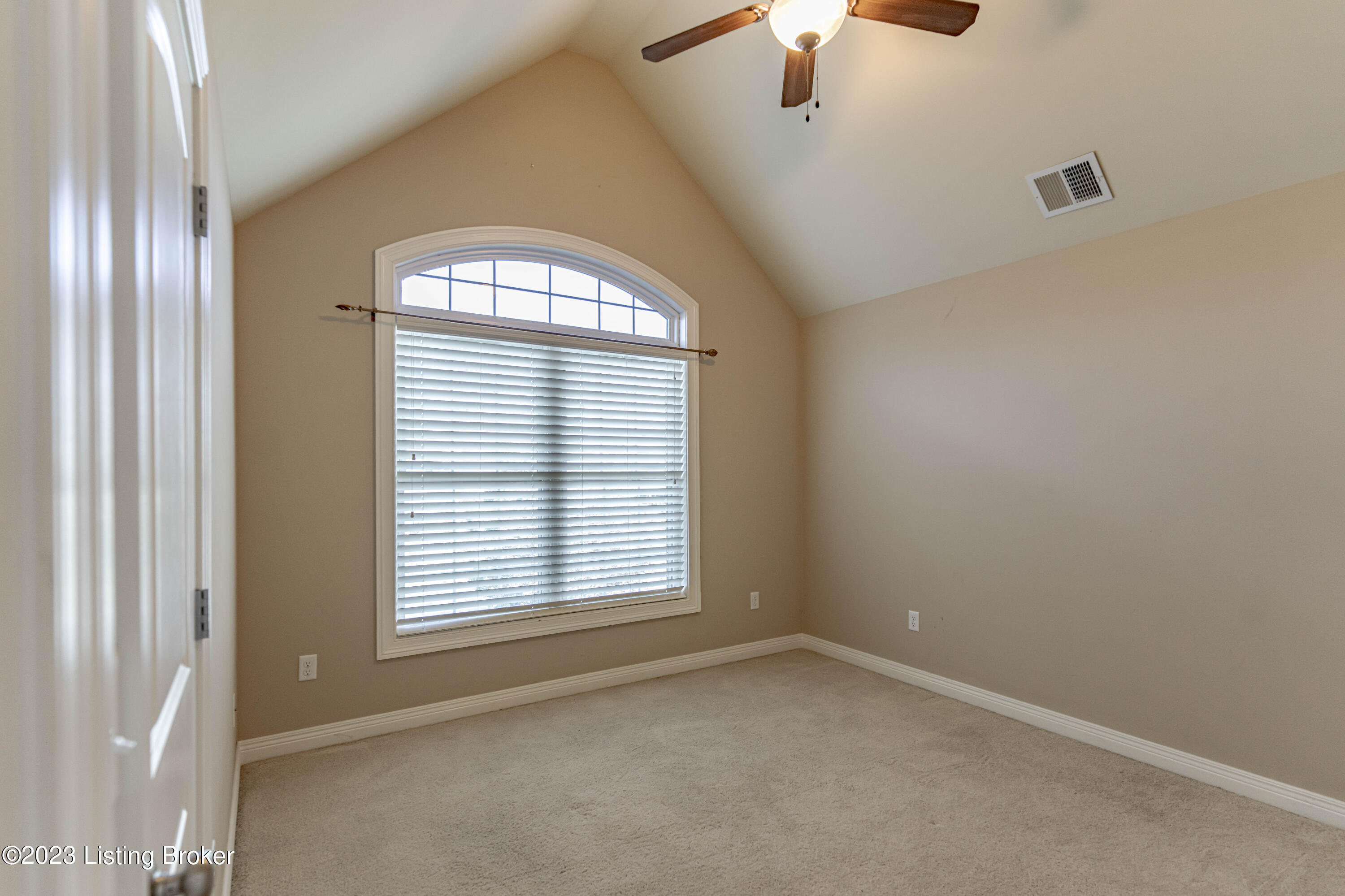 11612 Expedition Trail