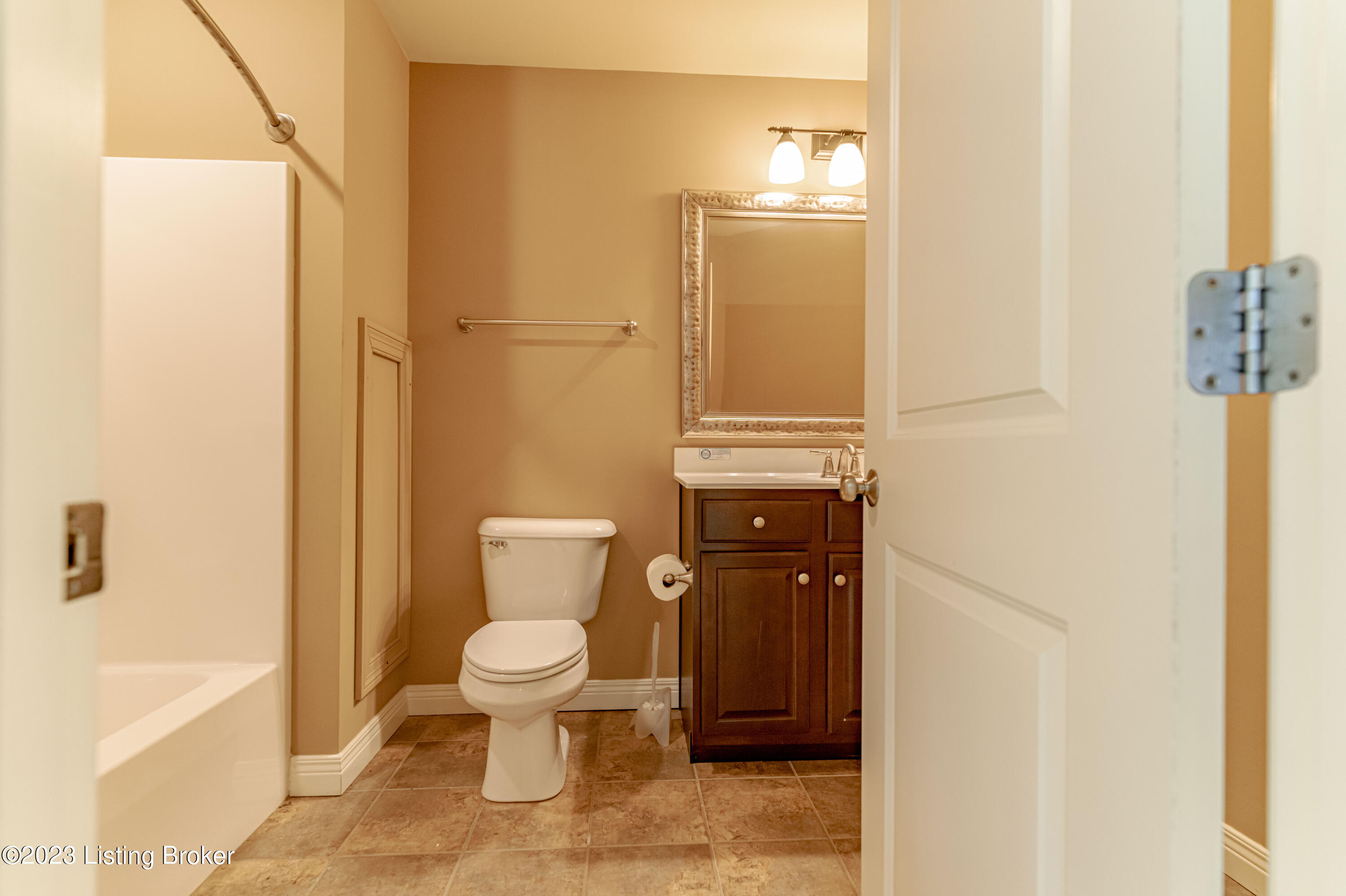 11612 Expedition Trail