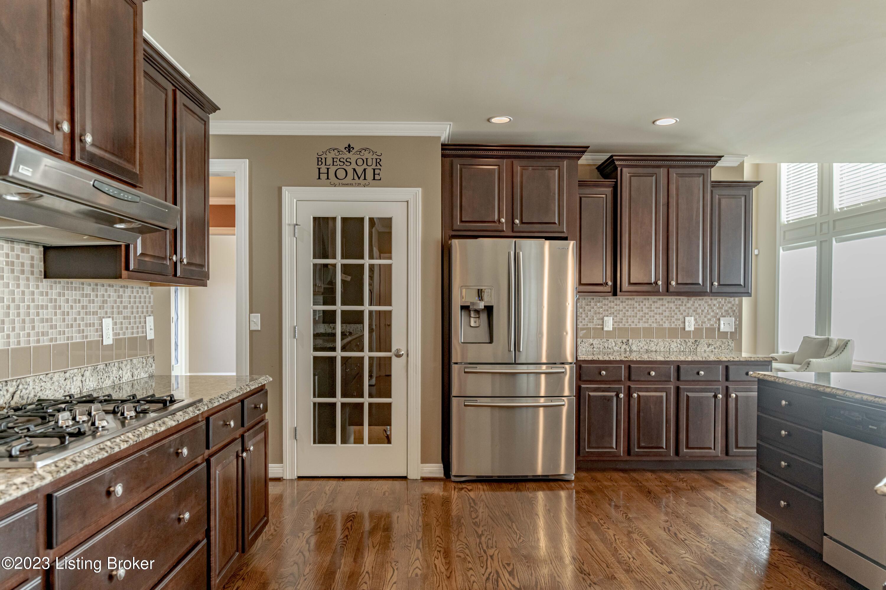 11612 Expedition Trail