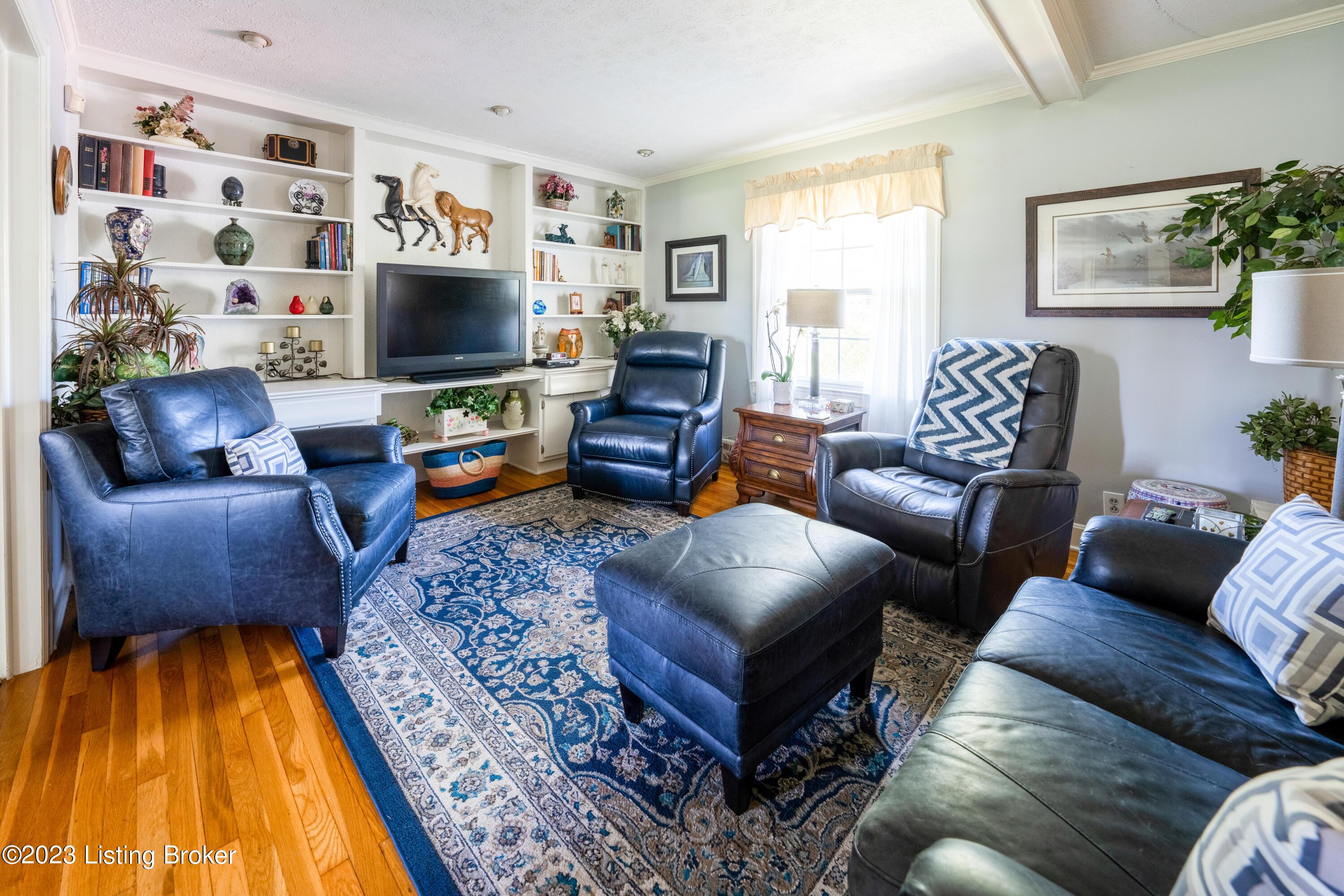 1881 Frankfort Rd