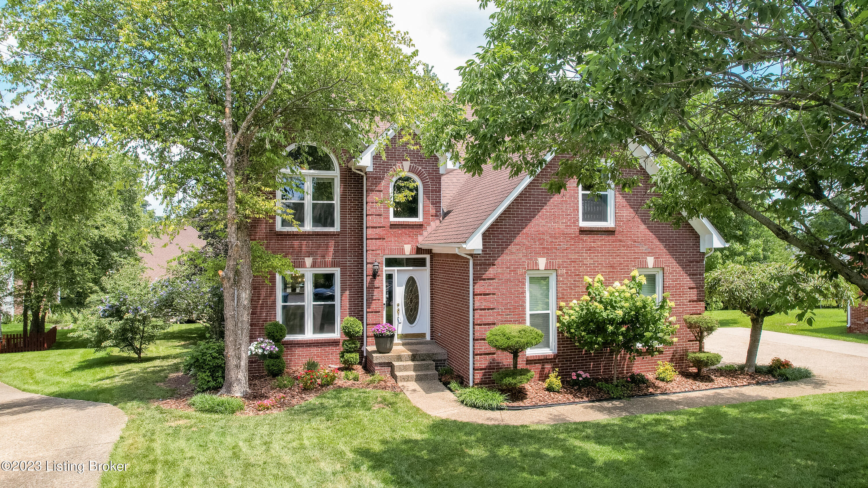 4013 Meadow Crest Ct
