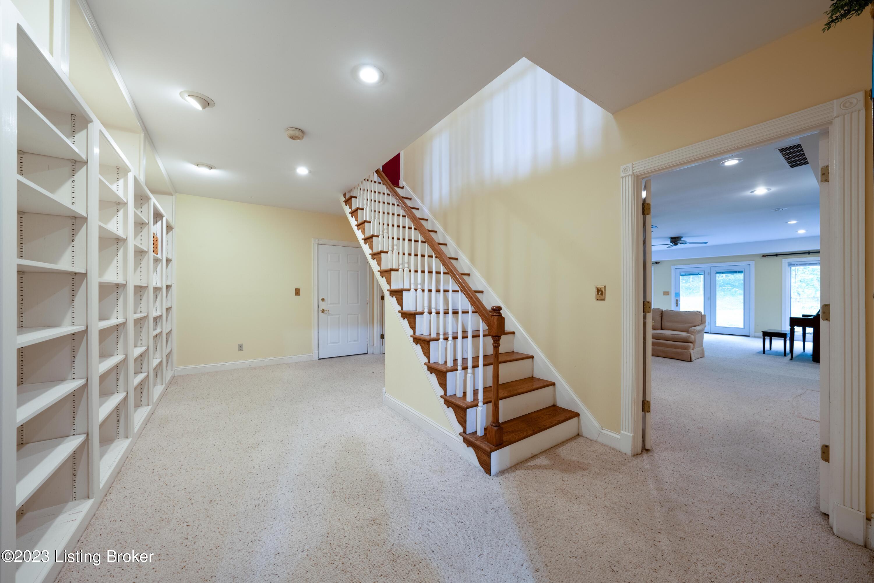 136 Windsor Ave