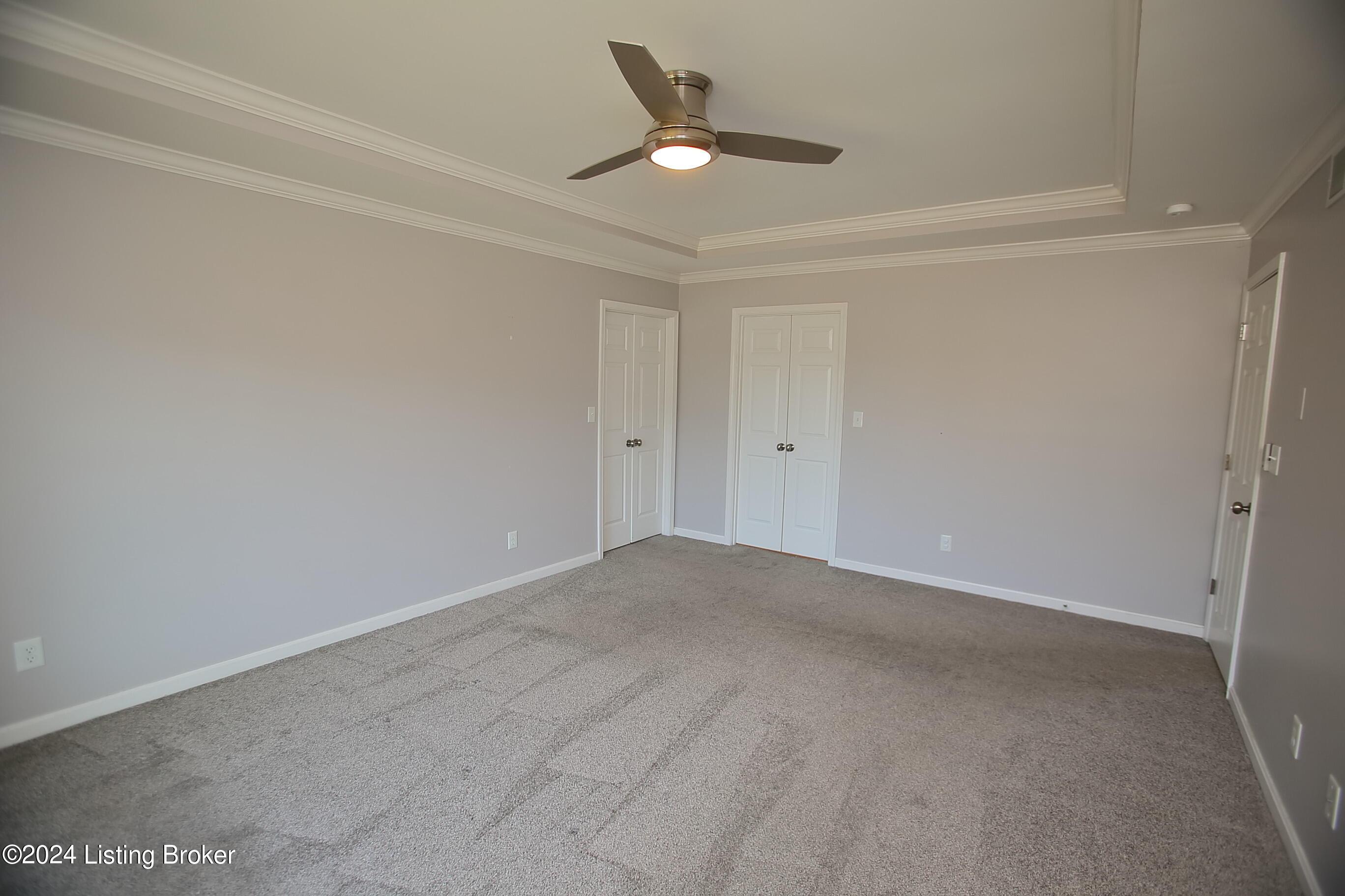 7415 Cambridge Dr