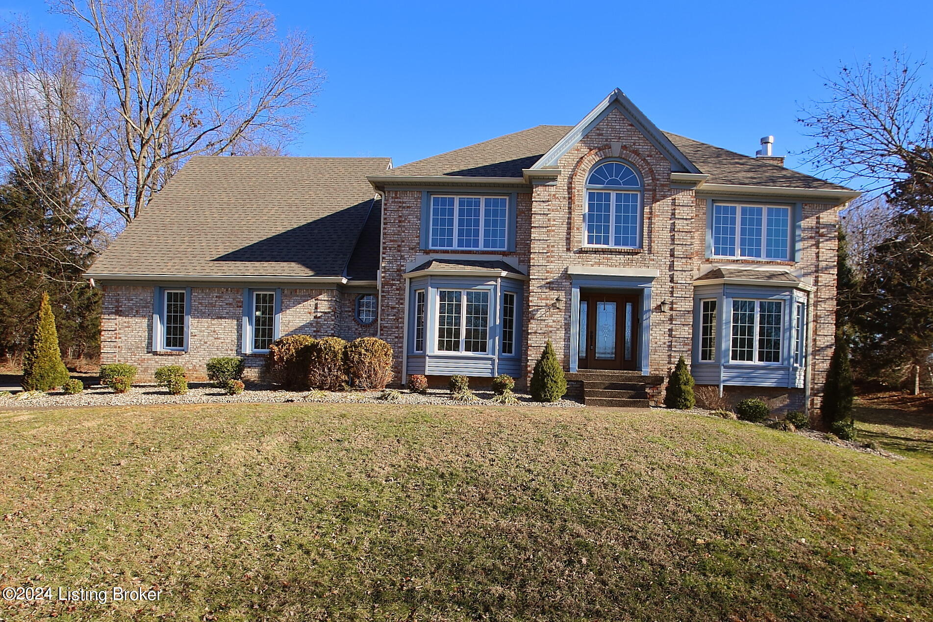 7415 Cambridge Dr