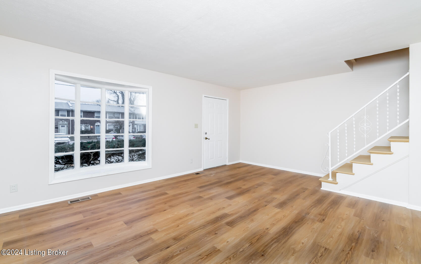 2840 Coleen Ct