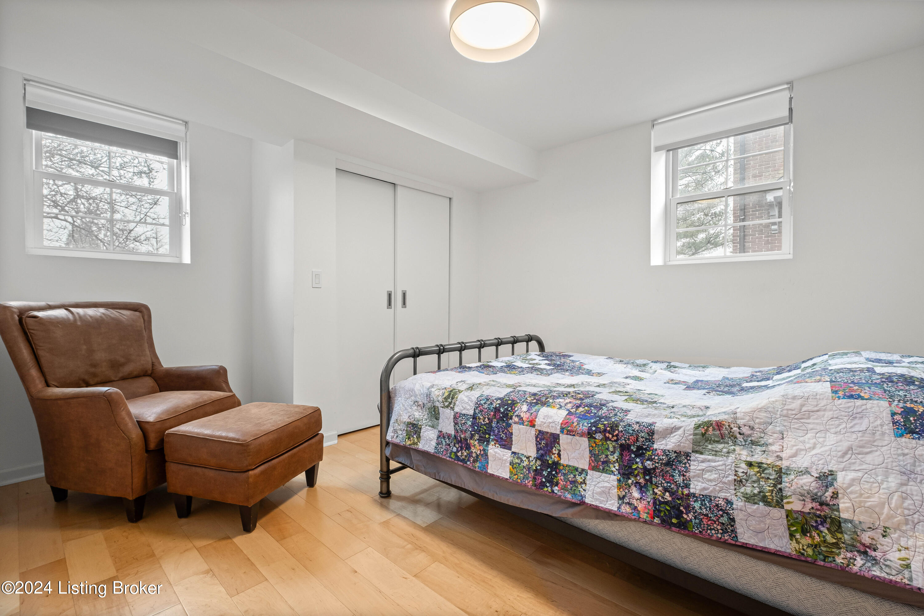 2523 Saratoga Dr