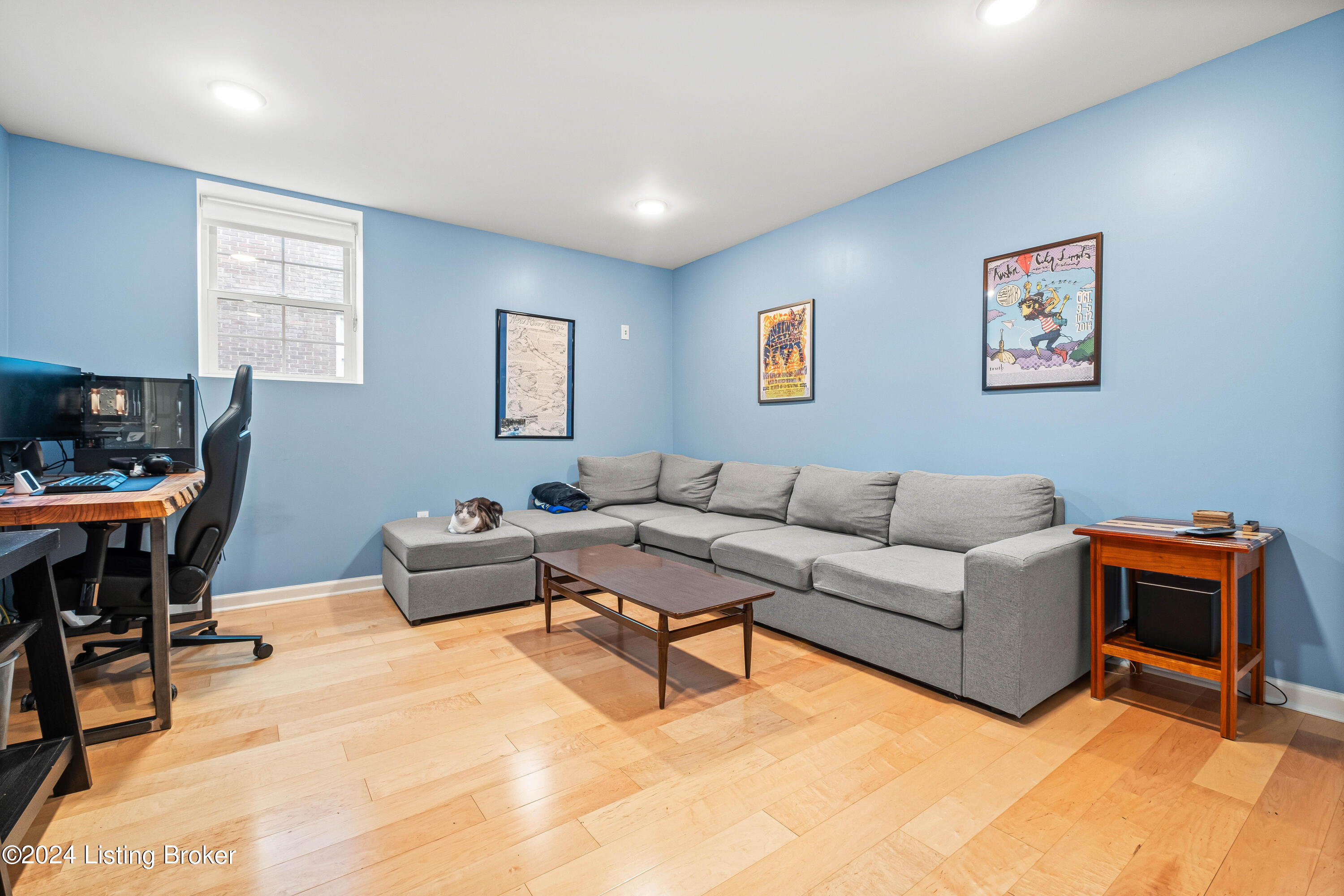 2523 Saratoga Dr