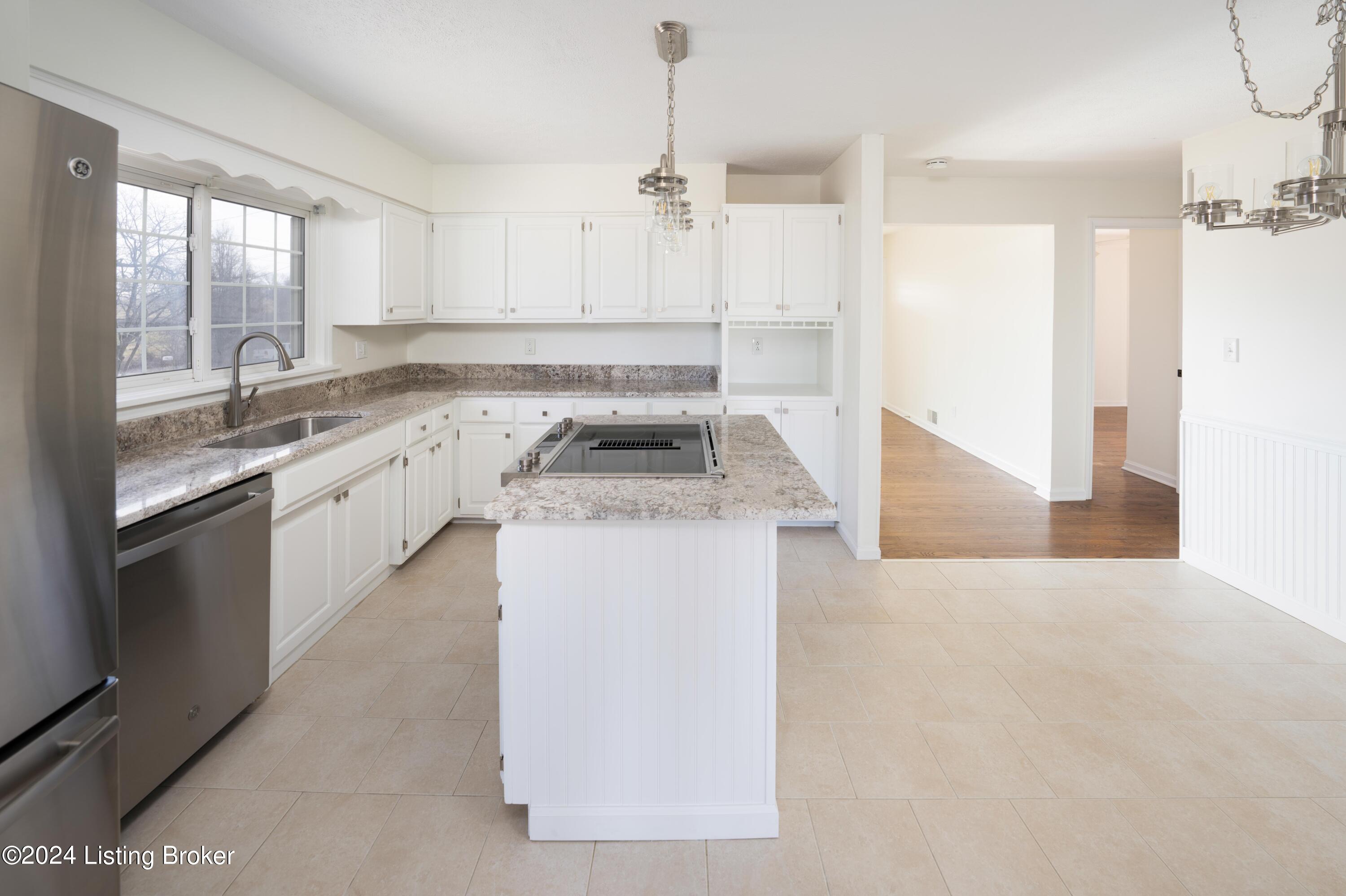 10309 Mary Dell Ln