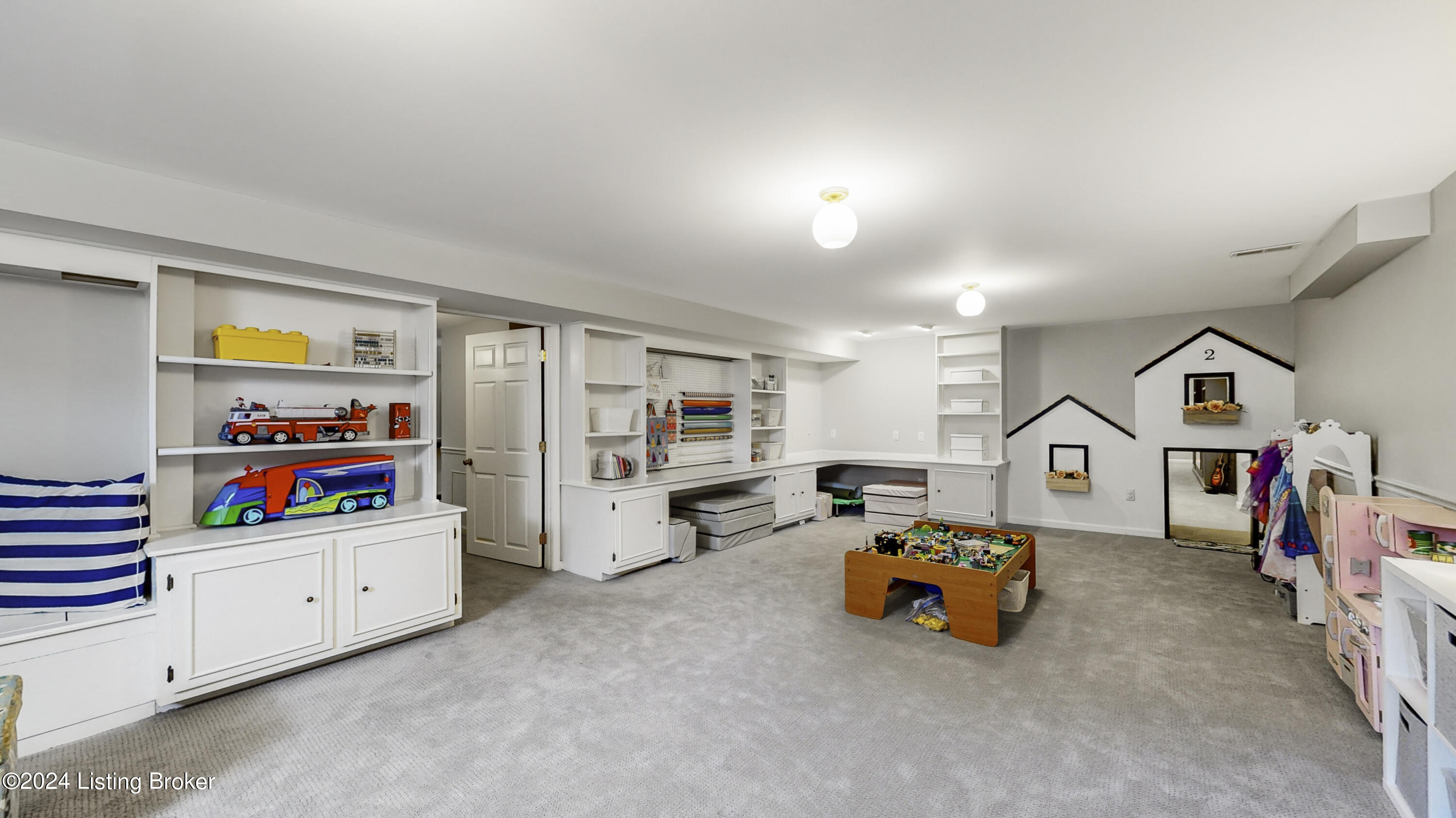 908 Lodge Hill Rd