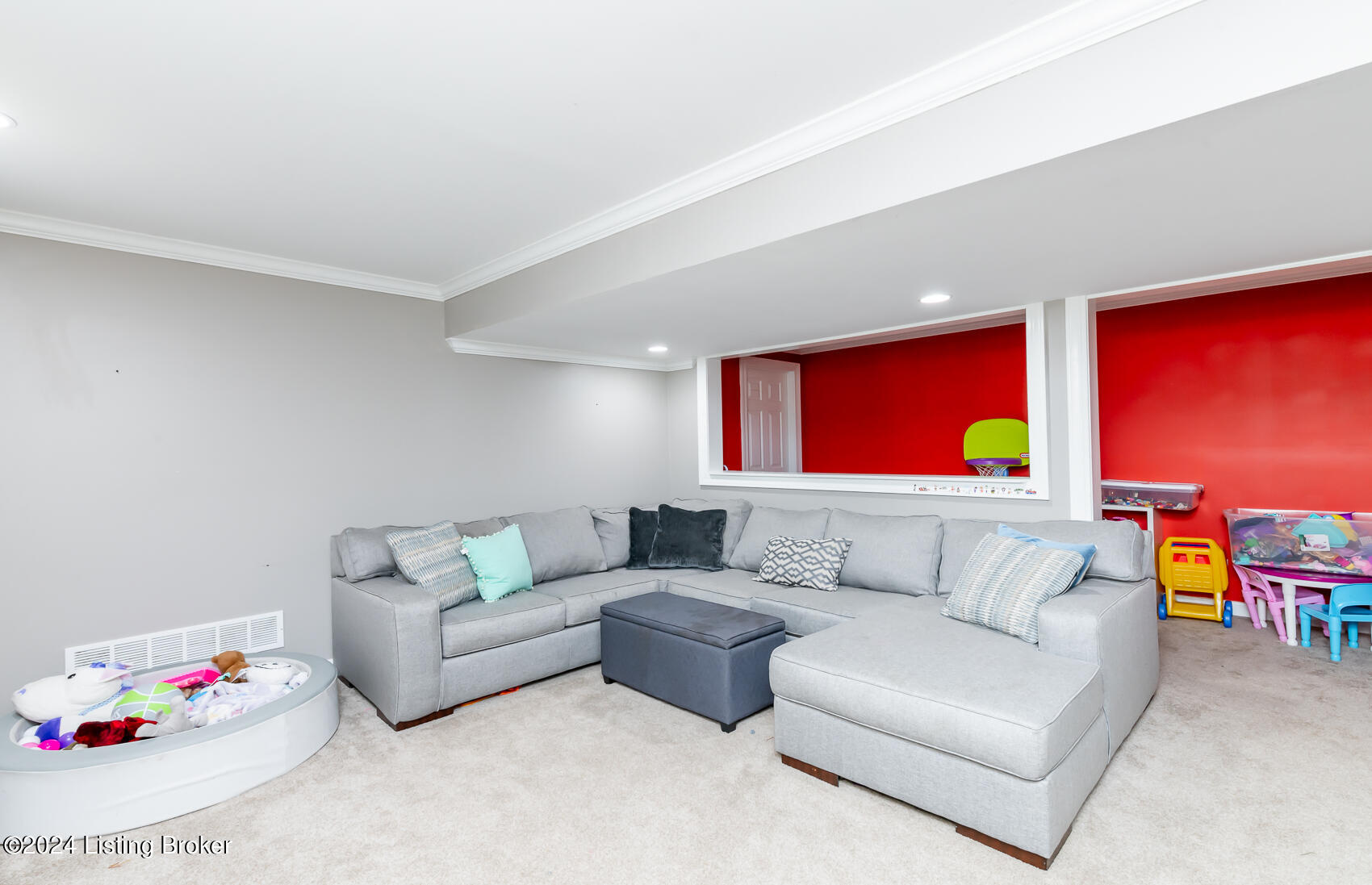 17209 Mallet Hill Dr