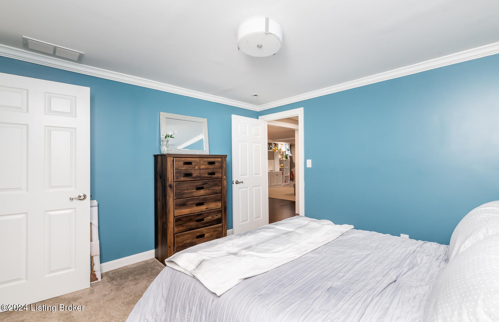 17209 Mallet Hill Dr